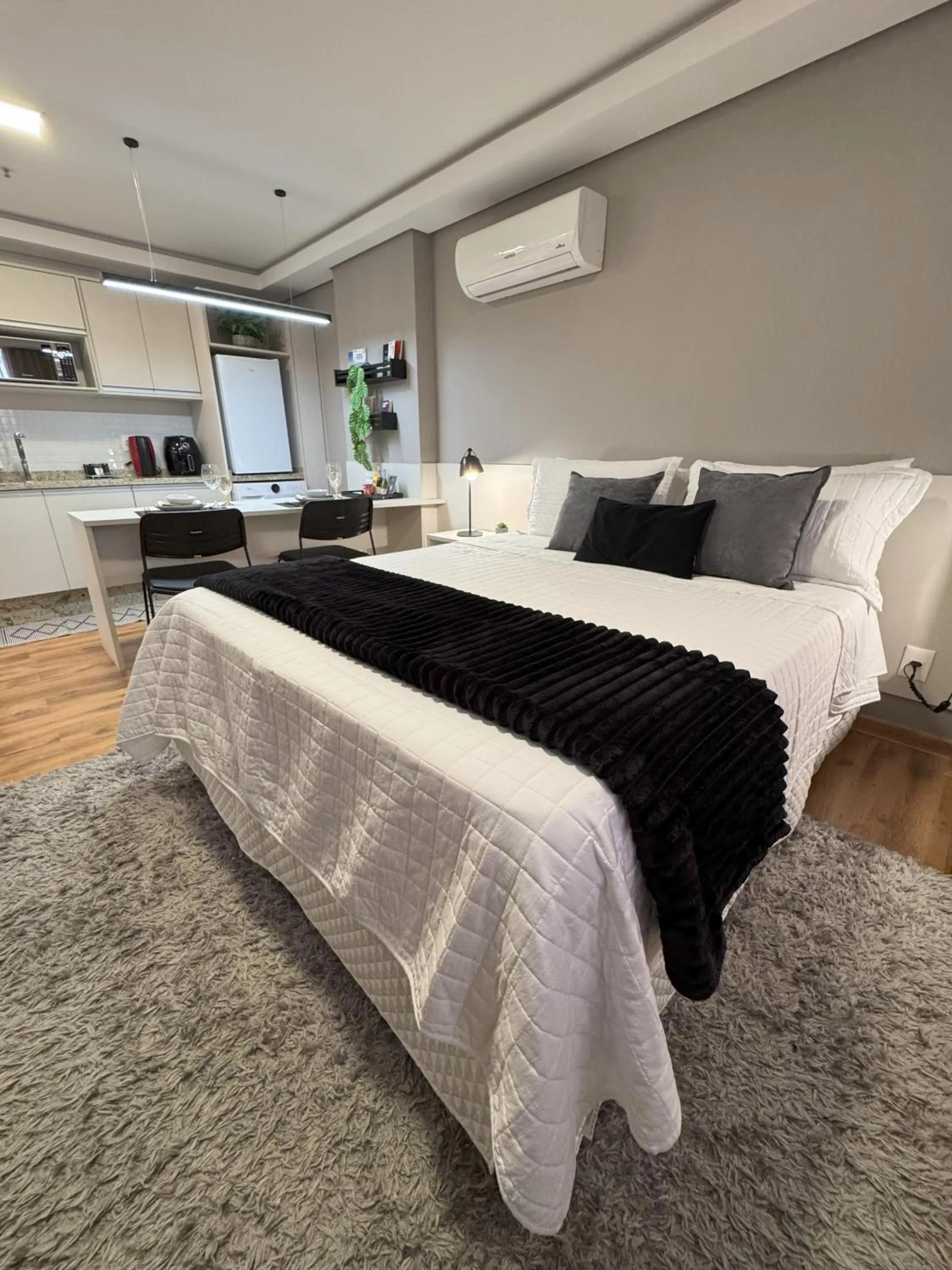 Bedroom, Bed in Hotel Flat Afonso Pena e Centro de Convenções Campo Grande