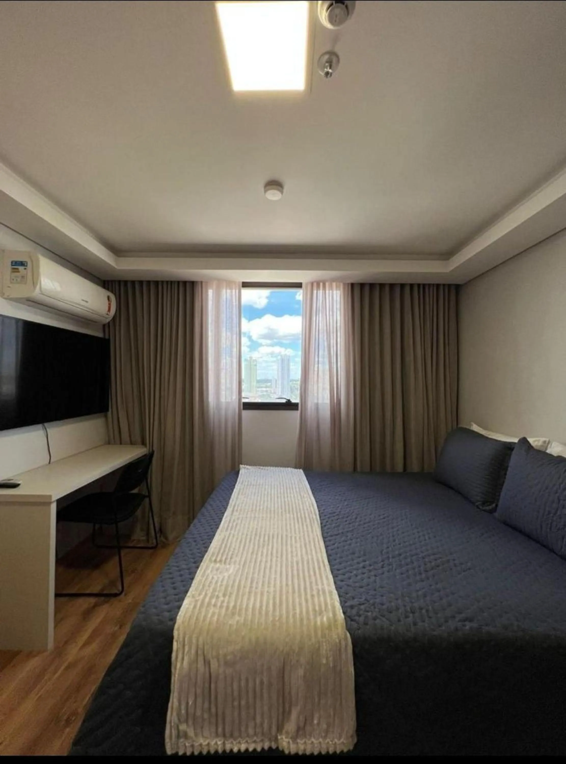 Bedroom, Bed in Hotel Flat Afonso Pena e Centro de Convenções Campo Grande