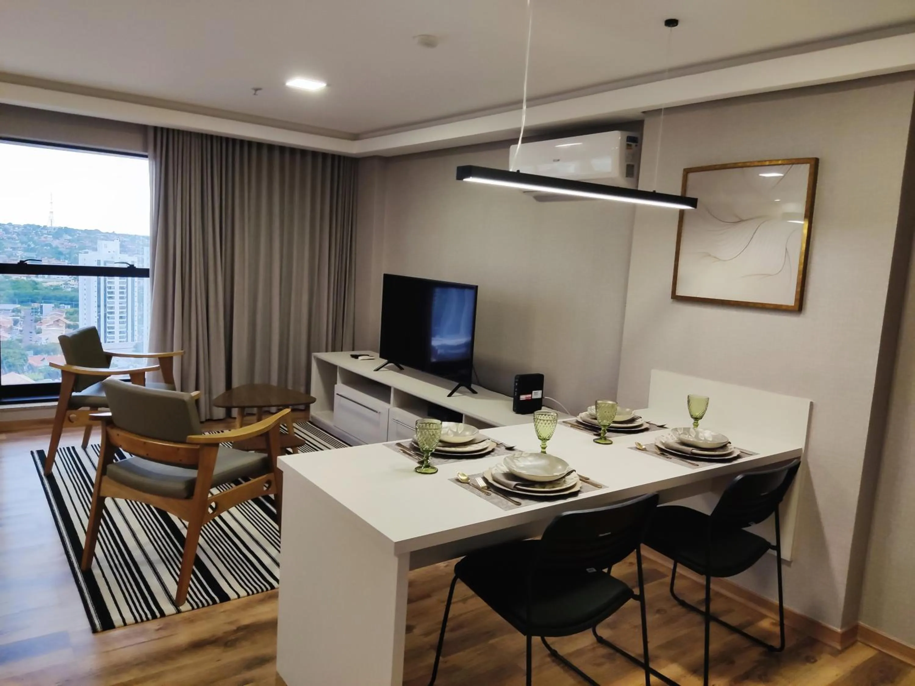 TV and multimedia in Hotel Flat Afonso Pena e Centro de Convenções Campo Grande