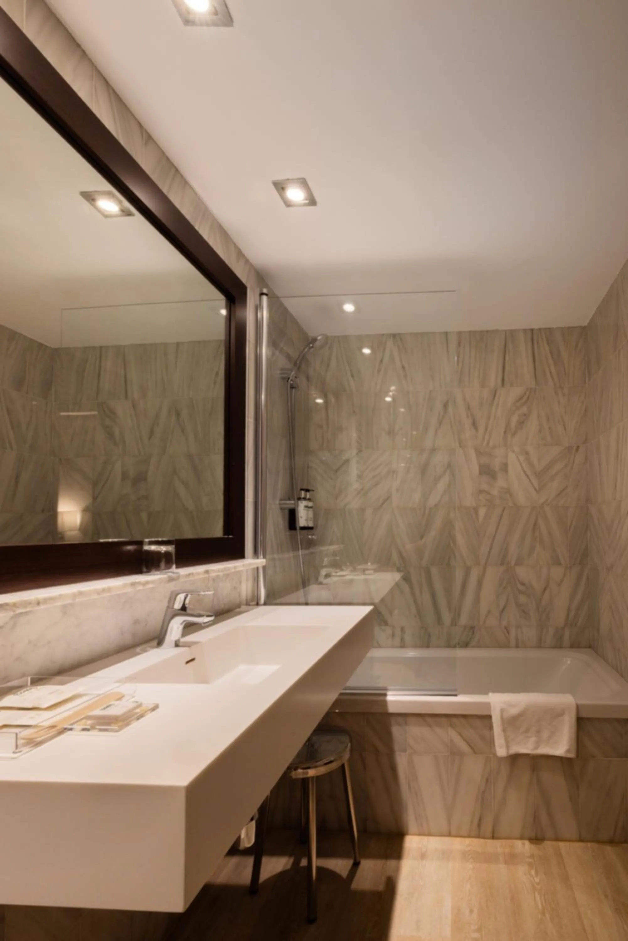 Bathroom in Catalonia Atenas