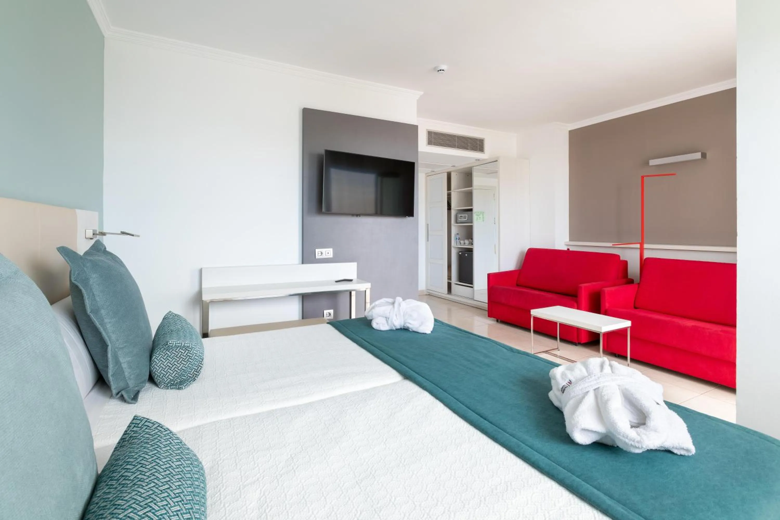 Photo of the whole room, Bed in Alexandre La Siesta