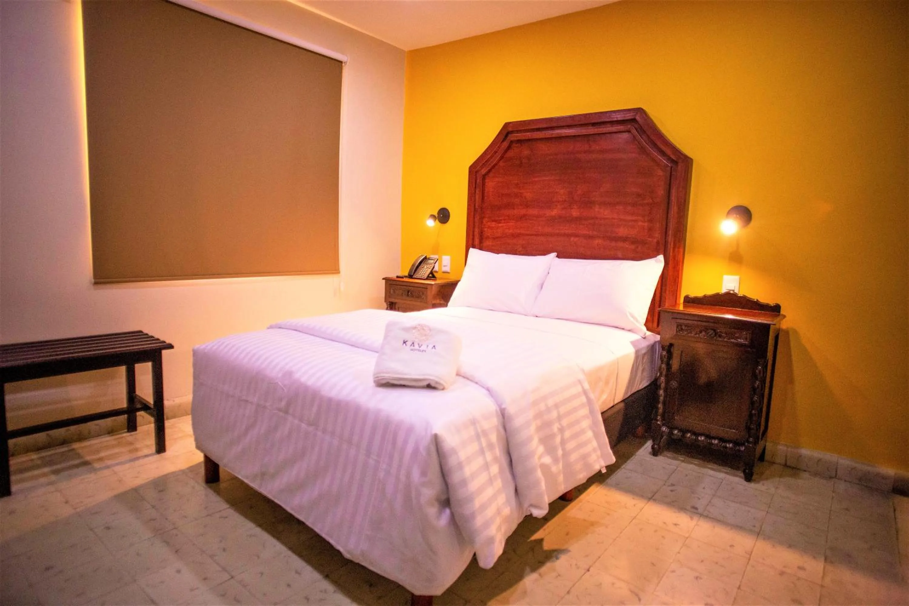 Bed in Hotel Real Toledo by Kavia