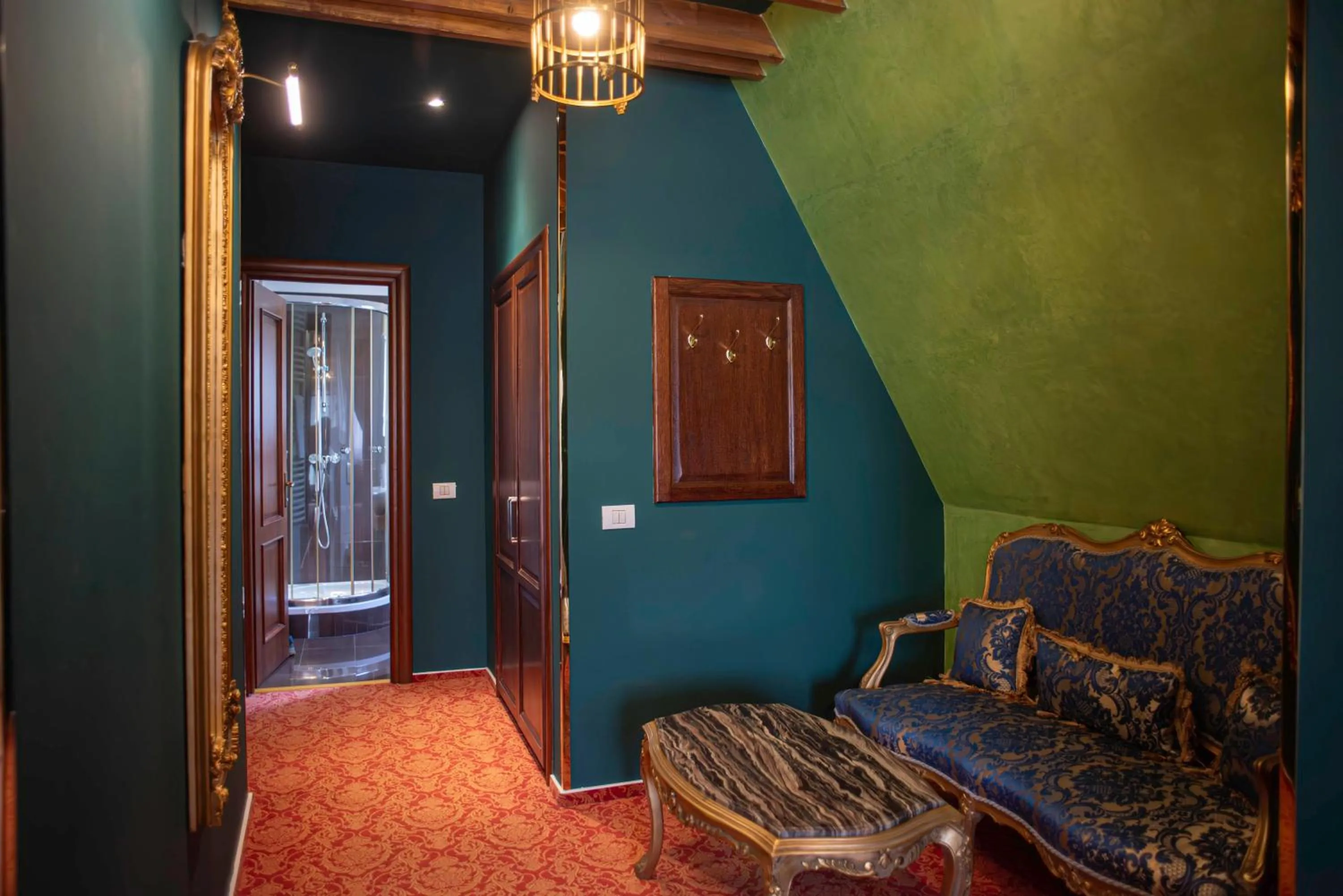 Shower in Paj Hotelul Retreat & Spa