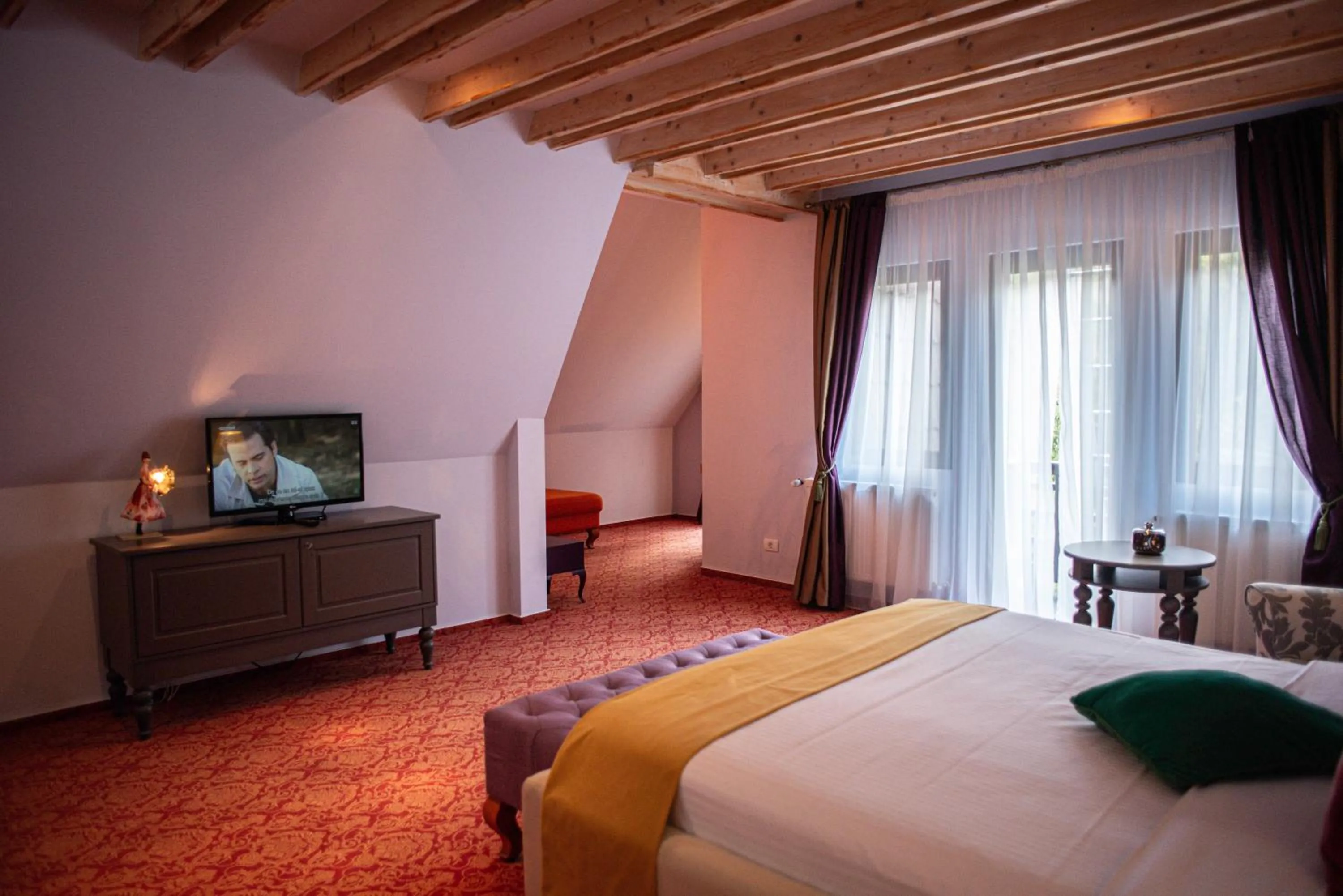 Bed in Paj Hotelul Retreat & Spa