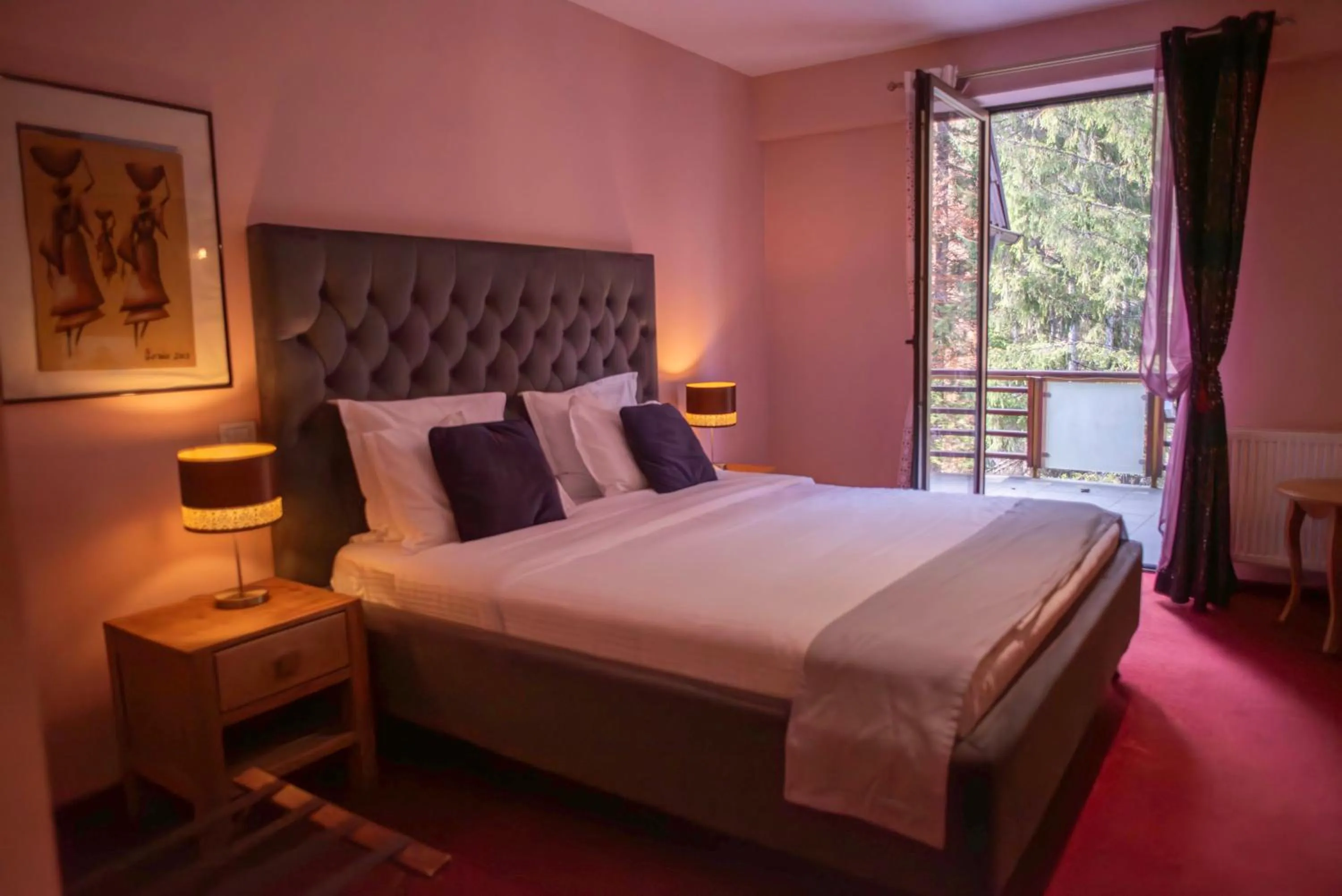 Natural landscape, Bed in Paj Hotelul Retreat & Spa
