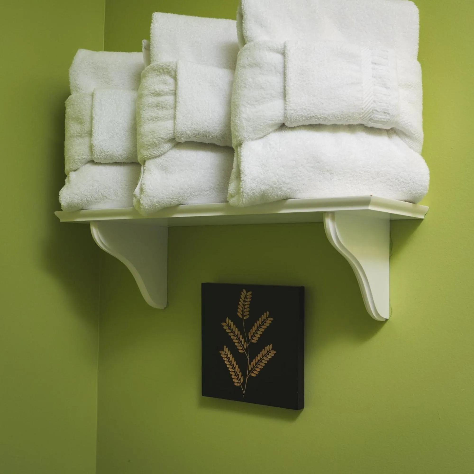 Harbour House at the Inn 204