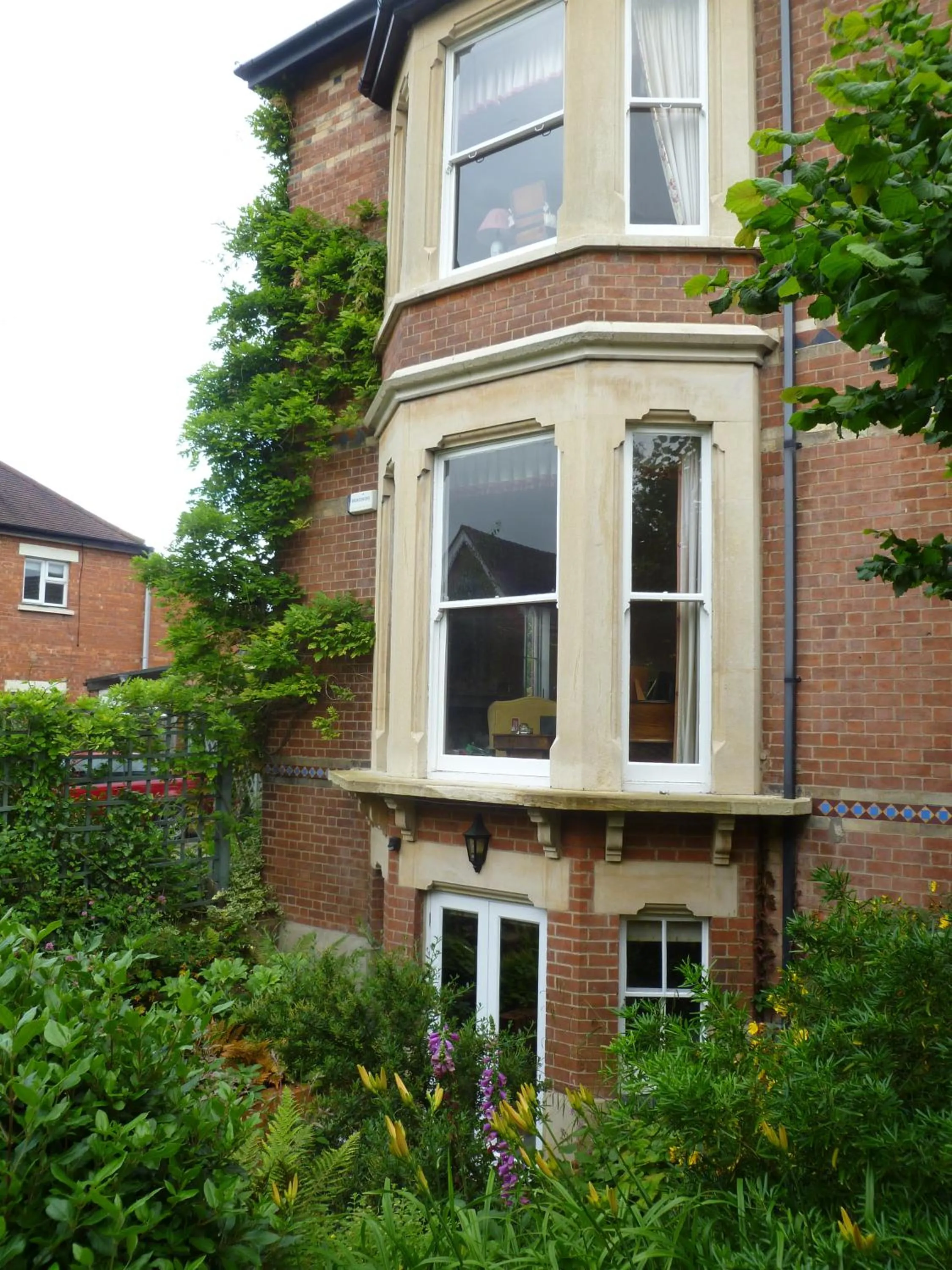 Property building in Laurel House