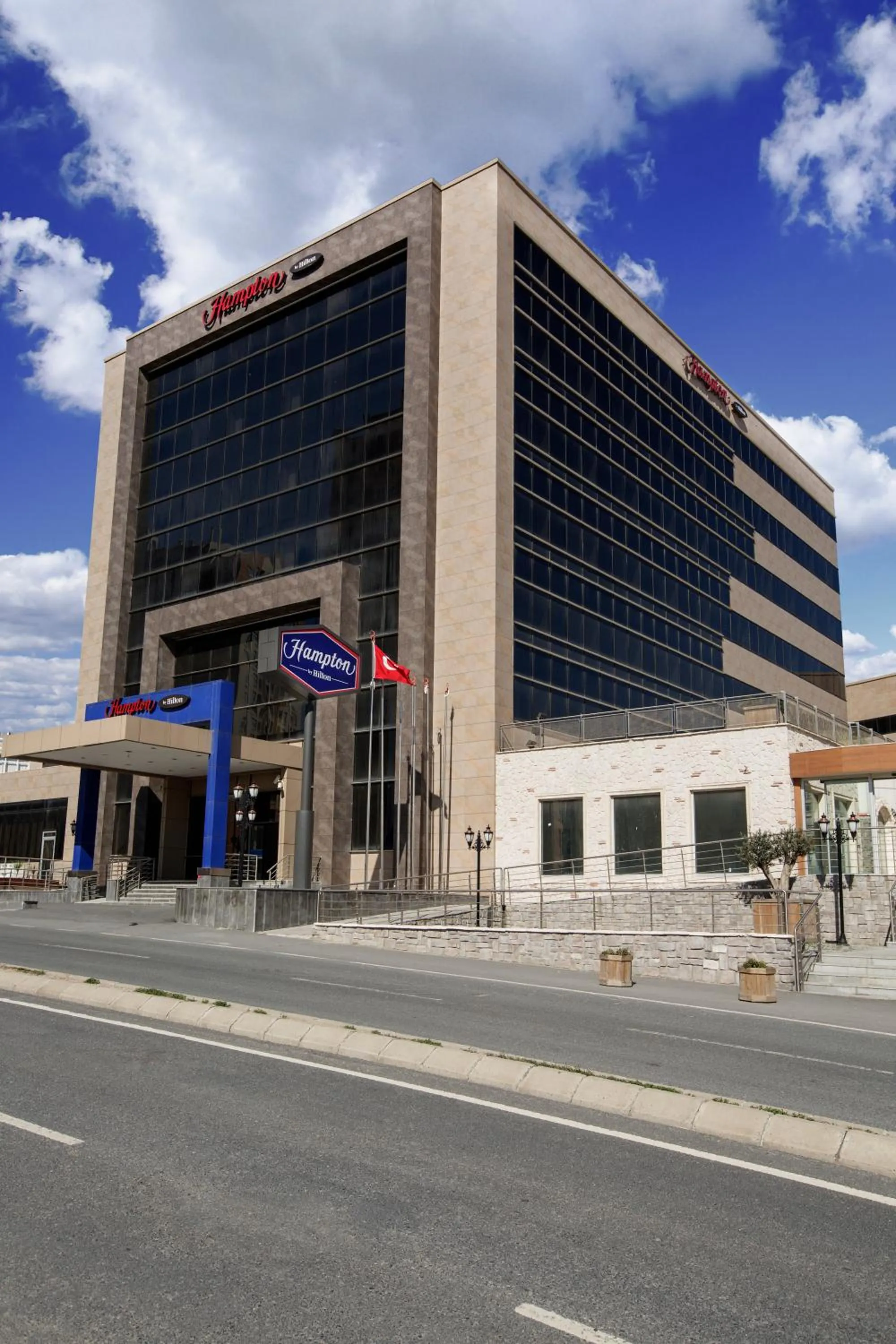 Property building in Hampton by Hilton Istanbul Kayasehir
