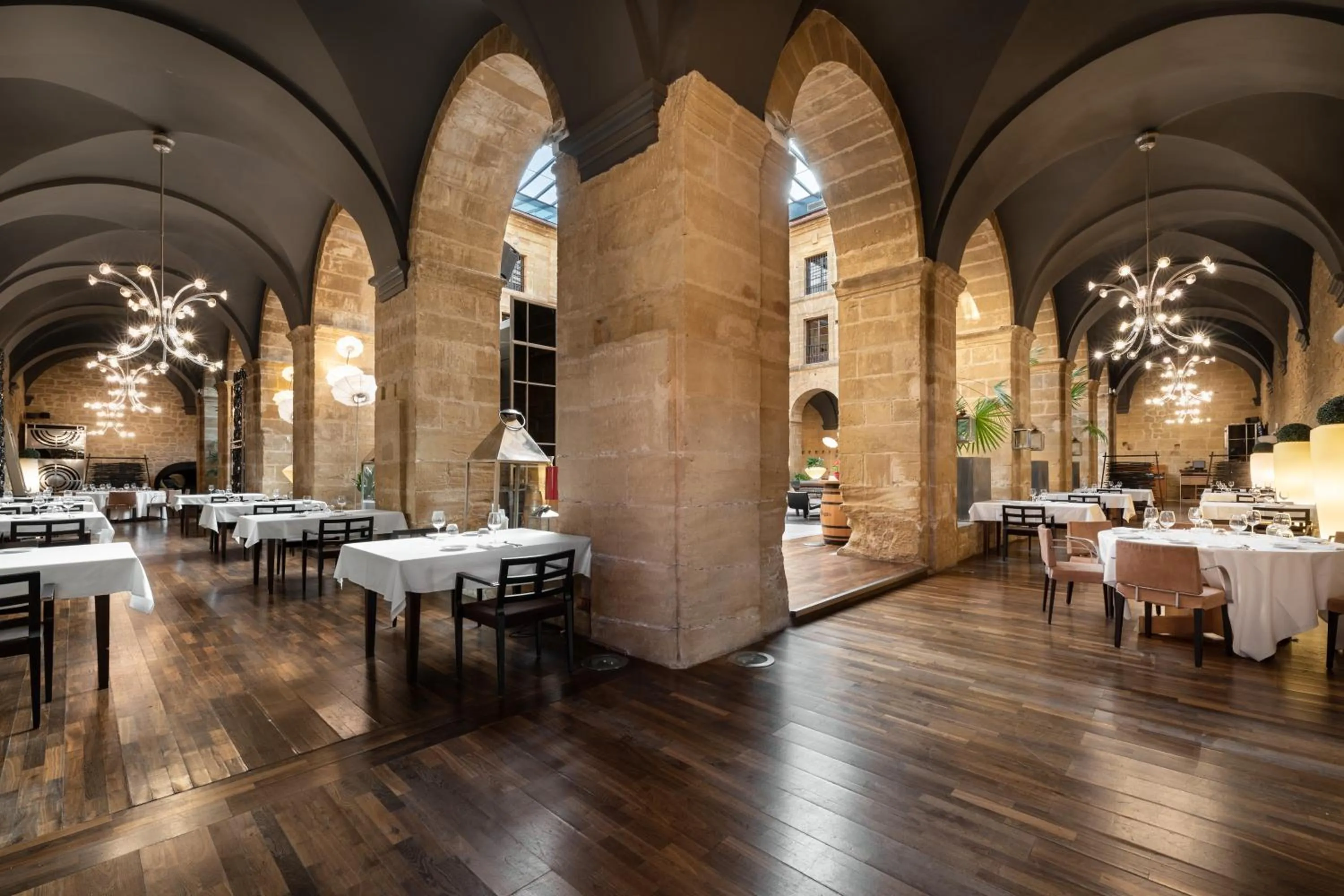 Restaurant/places to eat in Eurostars Los Agustinos