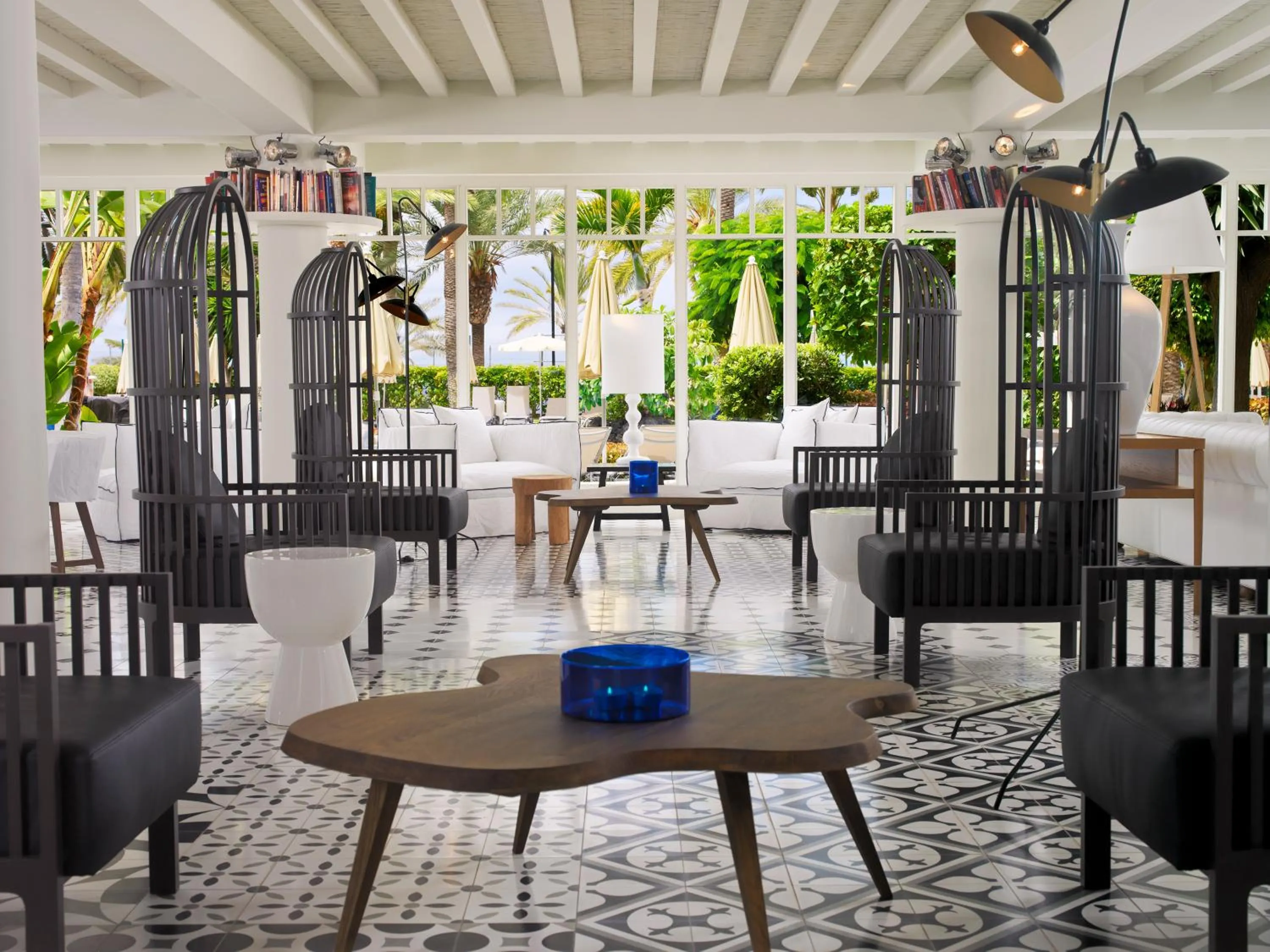 Lounge or bar in Boutique Hotel H10 Big Sur - Adults Only