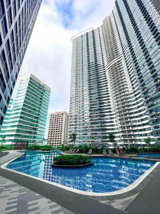 Air Residences - 1Bedroom Unit with Balcony - Wifi & Netflix