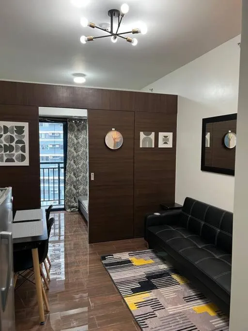 Air Residences - 1Bedroom Unit with Balcony - Wifi & Netflix
