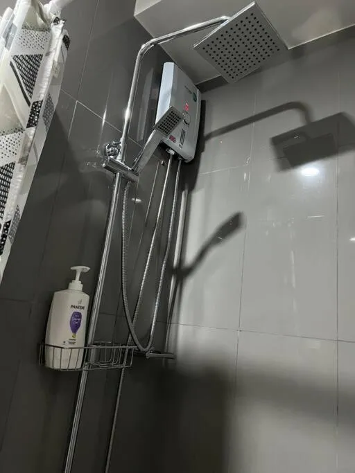 Air Residences - 1Bedroom Unit with Balcony - Wifi & Netflix