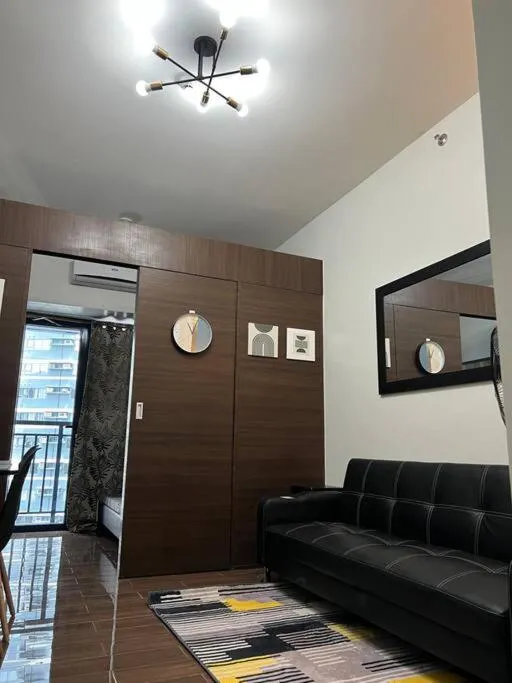Air Residences - 1Bedroom Unit with Balcony - Wifi & Netflix