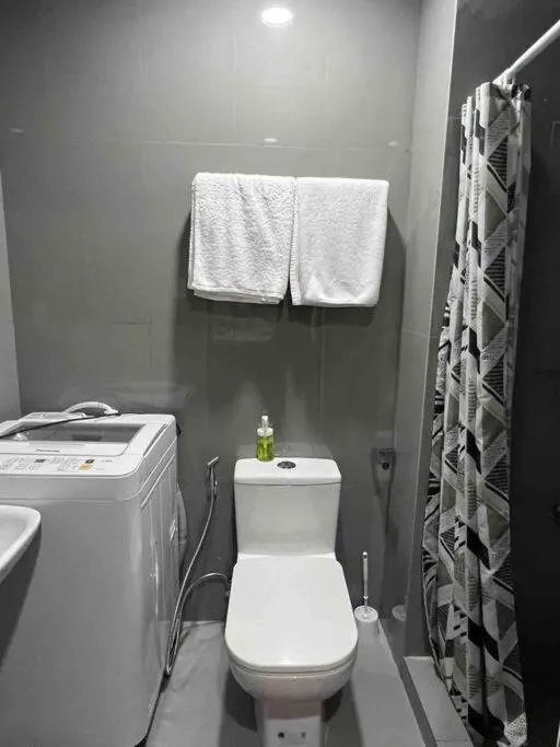 Air Residences - 1Bedroom Unit with Balcony - Wifi & Netflix