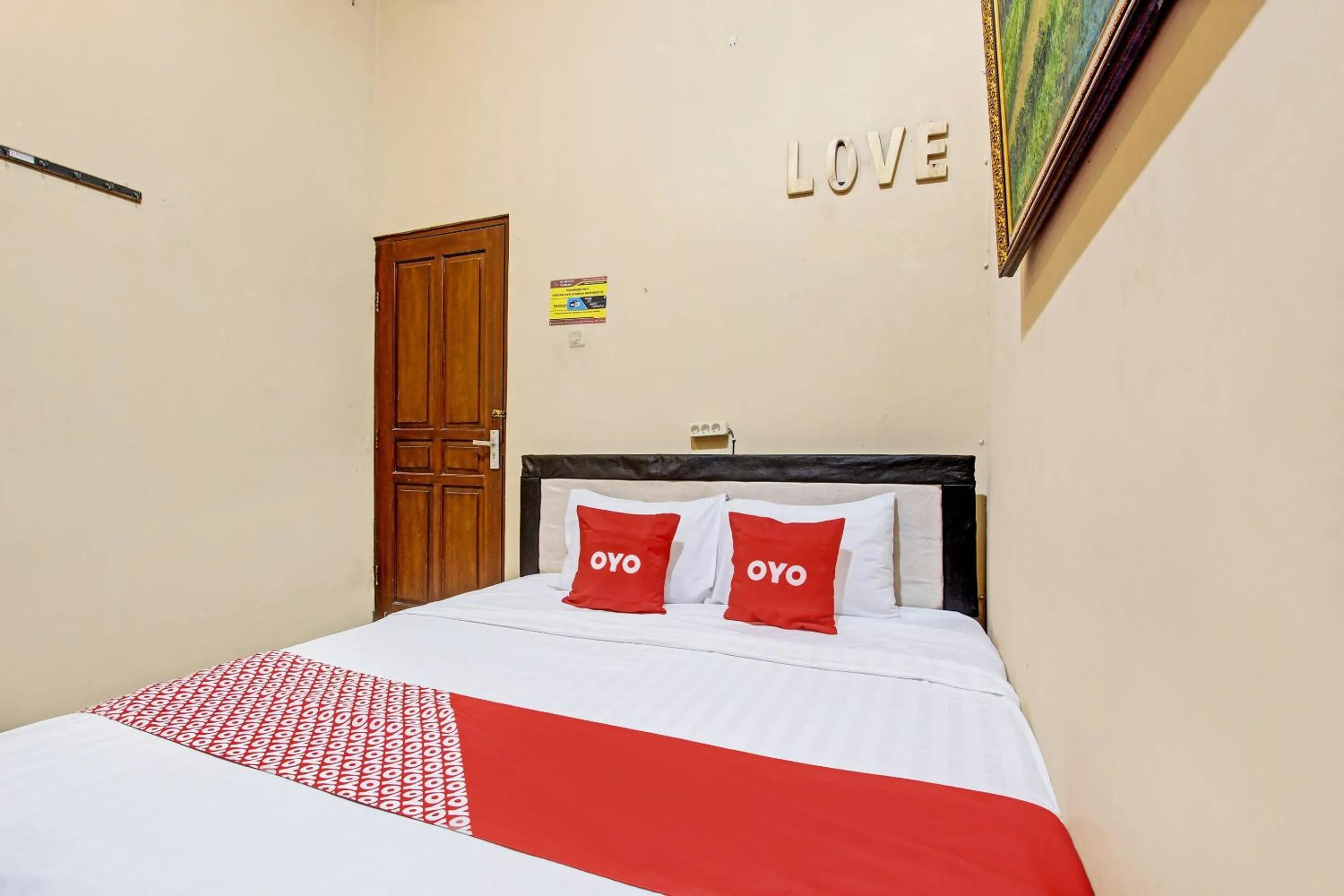 Bedroom in OYO 92851 Homestay Borobudur Specpacker Syariah