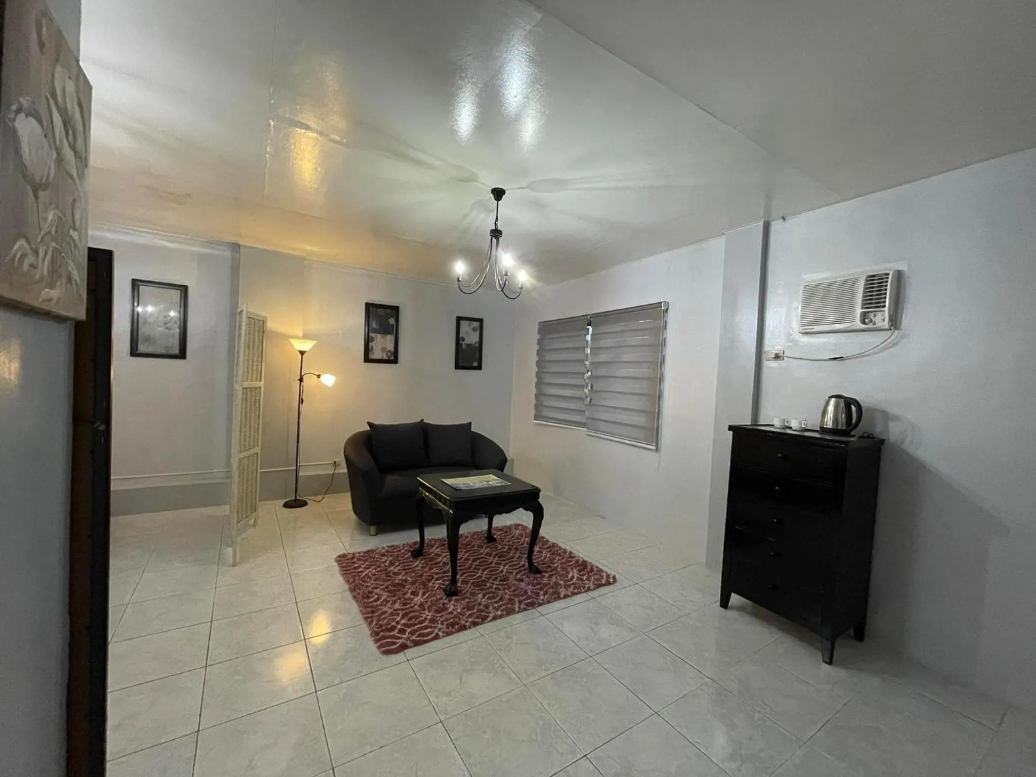 Sunbloom Beachfront Hotel and Restaurant Zambales