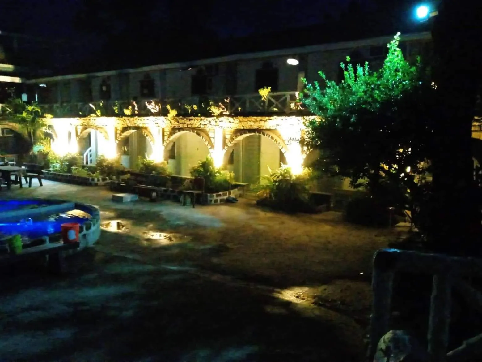 Sunbloom Beachfront Hotel and Restaurant Zambales