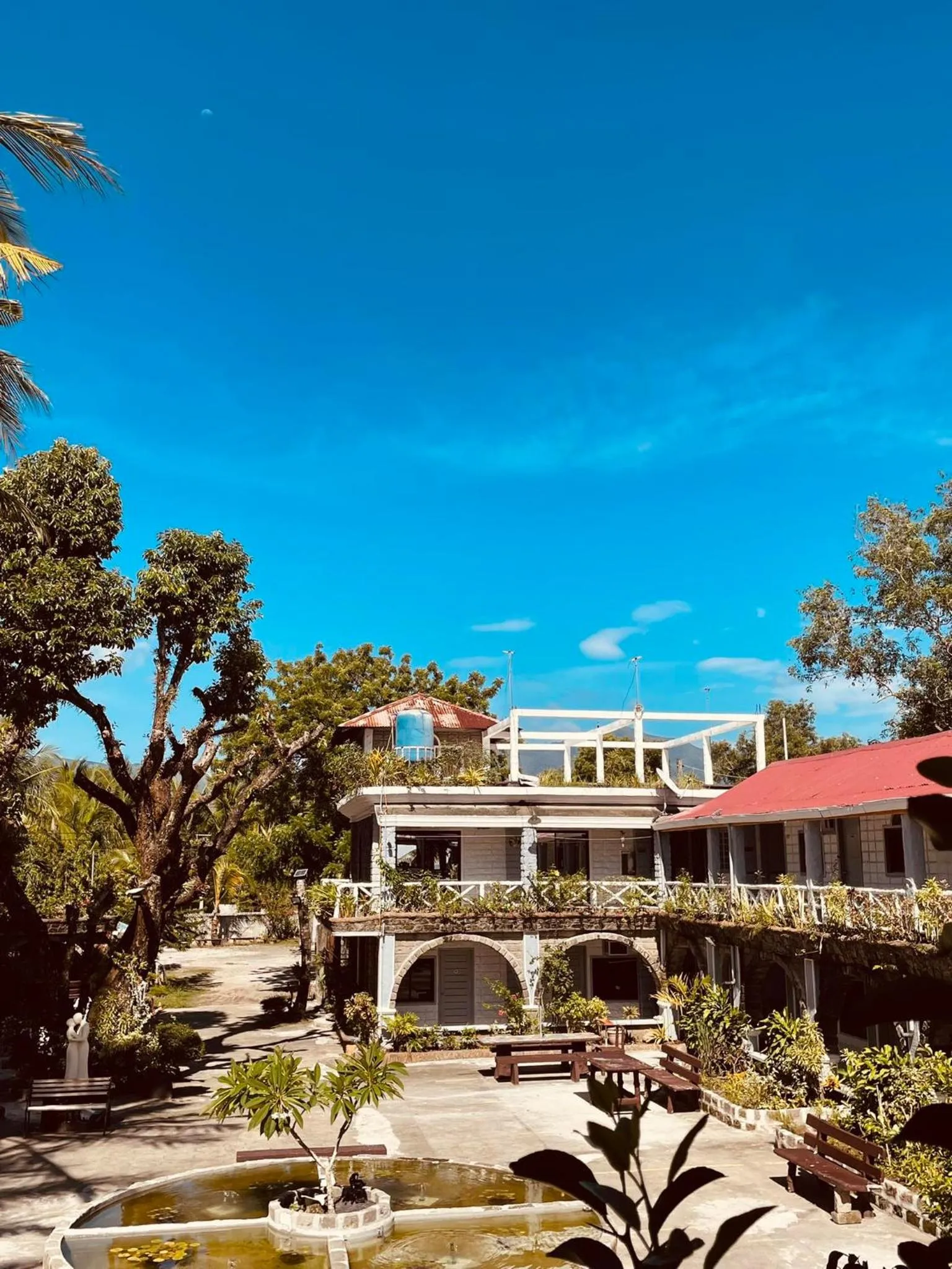 Sunbloom Beachfront Hotel and Restaurant Zambales