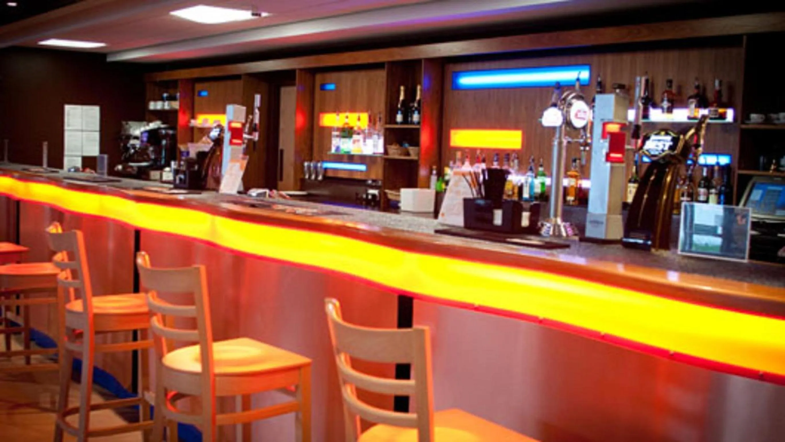 Lounge or bar in David Russell Apartments - Campus Accommodation