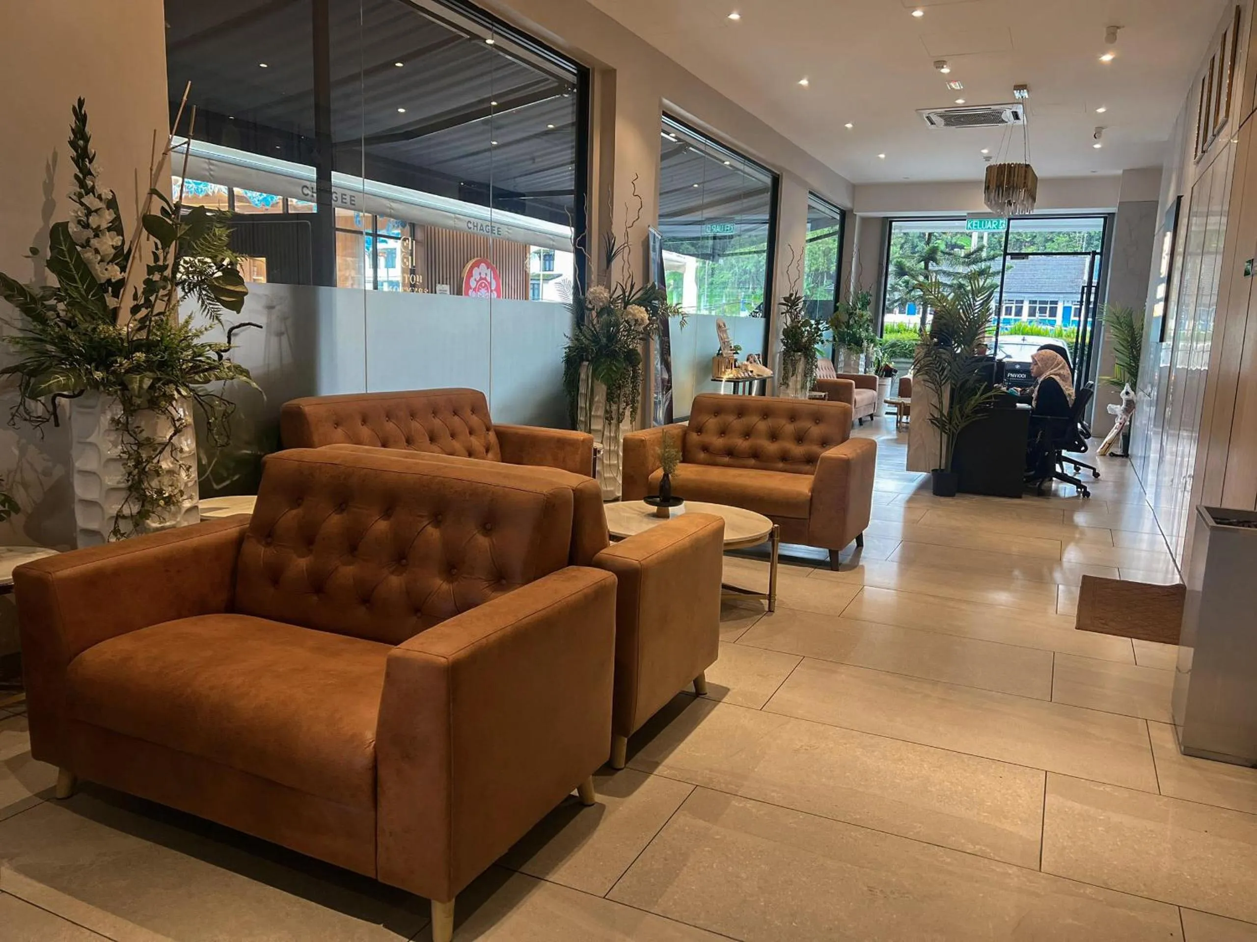 Lobby or reception in Hotel Brynton at Cameron Centrum Mall