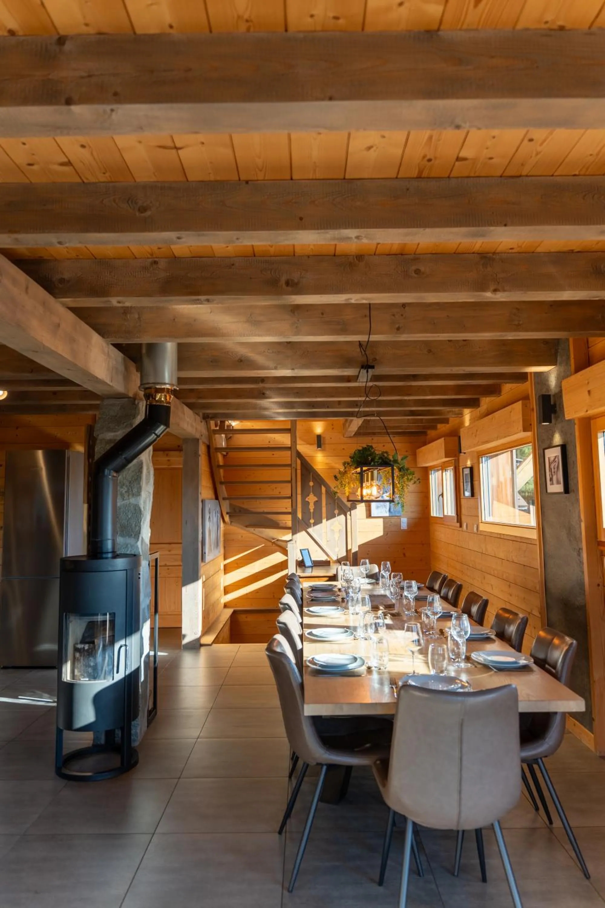 Chalet des Cîmes, chaleureux avec jacuzzi et sauna