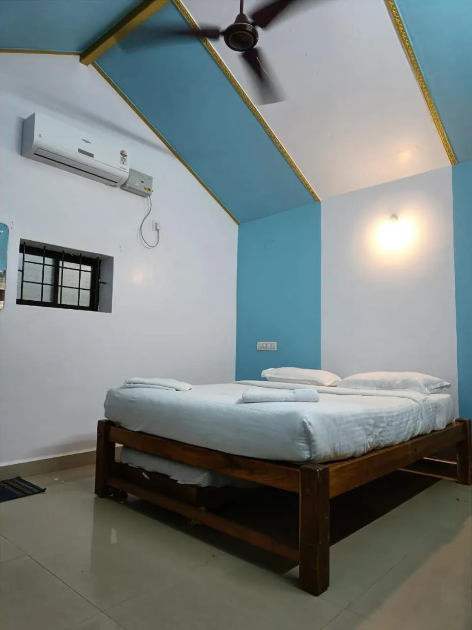Bed in Poornima Beach Stay