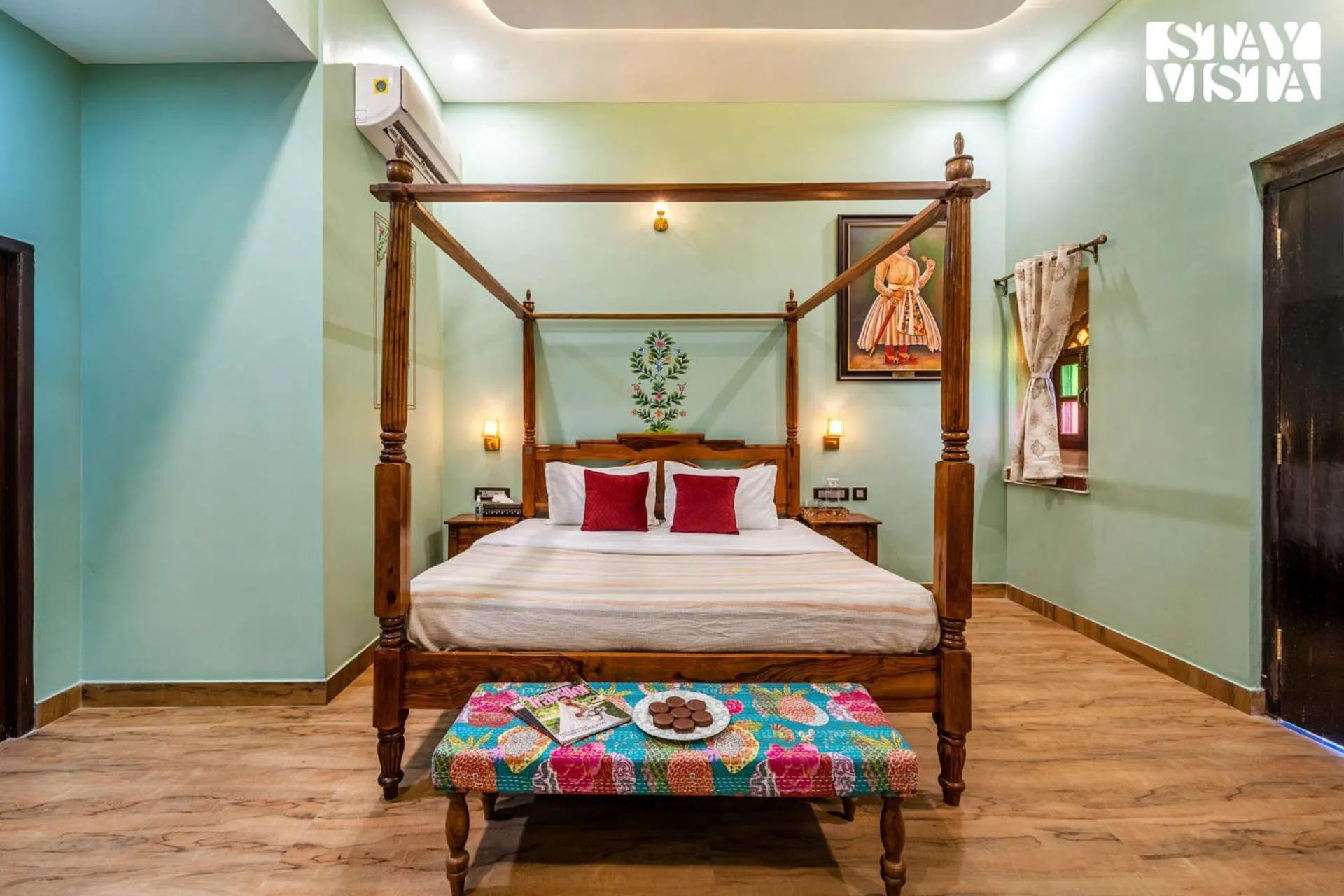 Bedroom, Bed in Sunset Escape by VEO - Part of StayVista