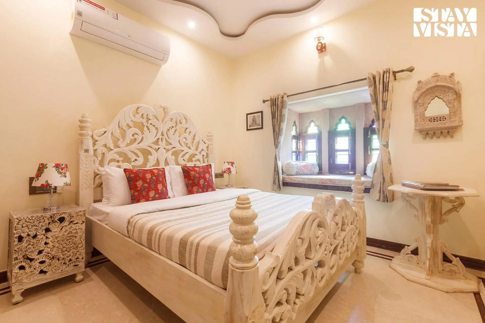 Bedroom, Bed in Sunset Escape by VEO - Part of StayVista