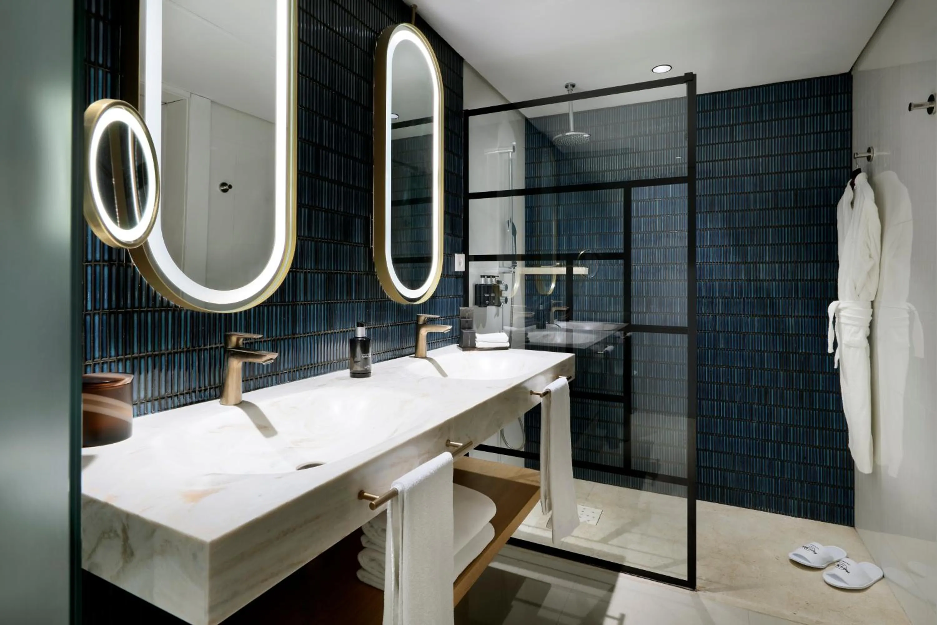 Shower in Hard Rock Hotel Marbella - Puerto Banús