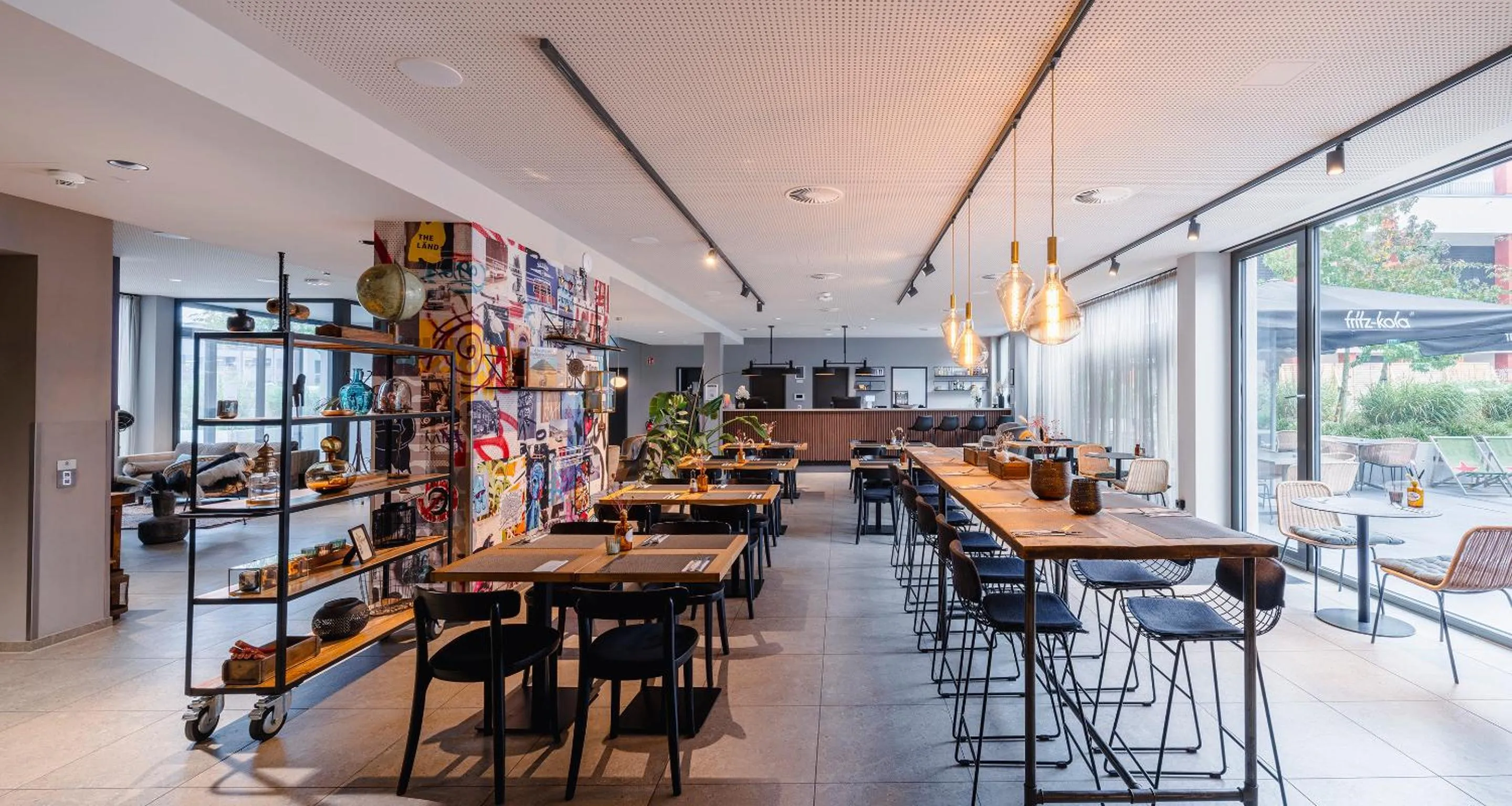 Lobby or reception in PLAZA INN Ulm