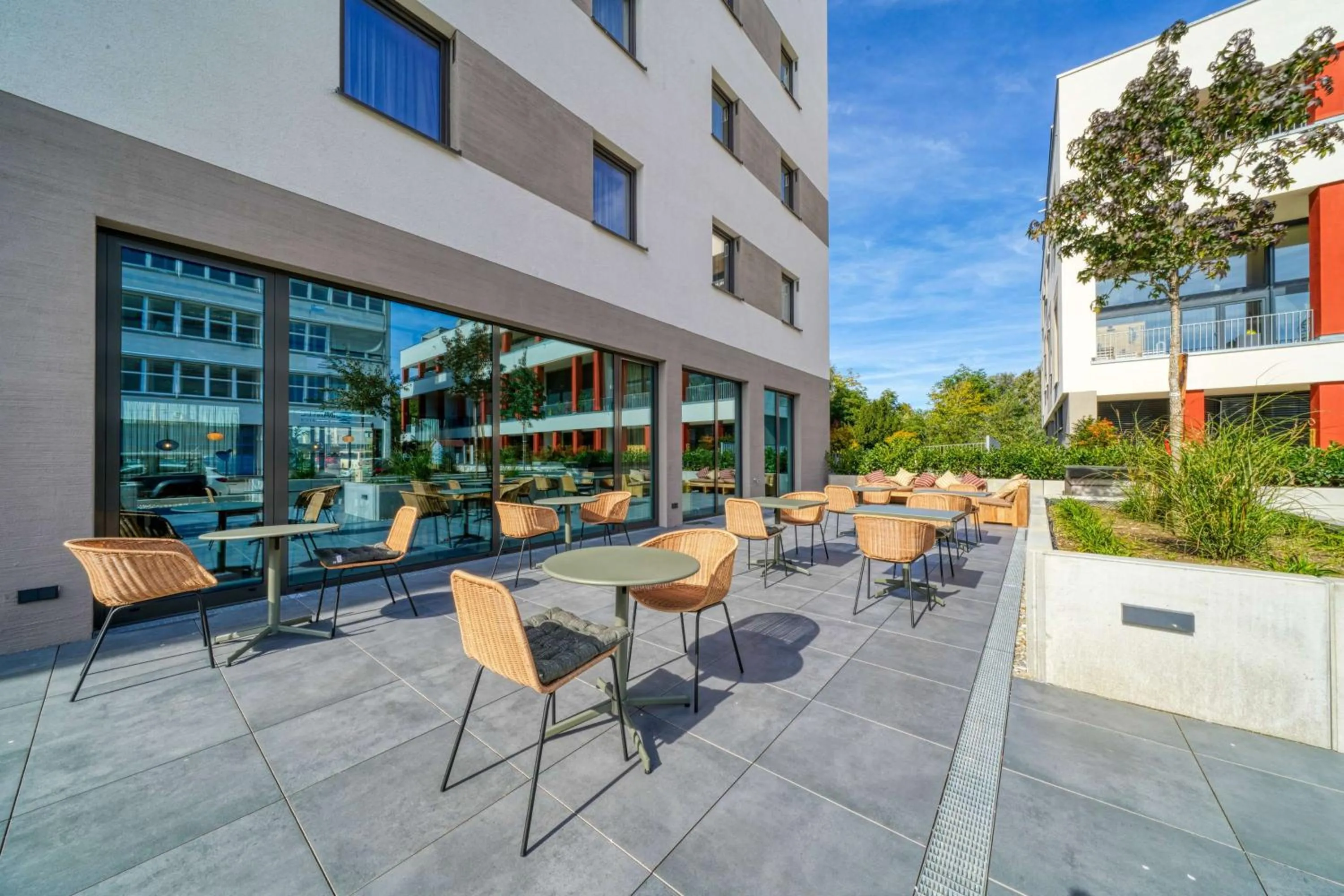 Property building in PLAZA INN Ulm