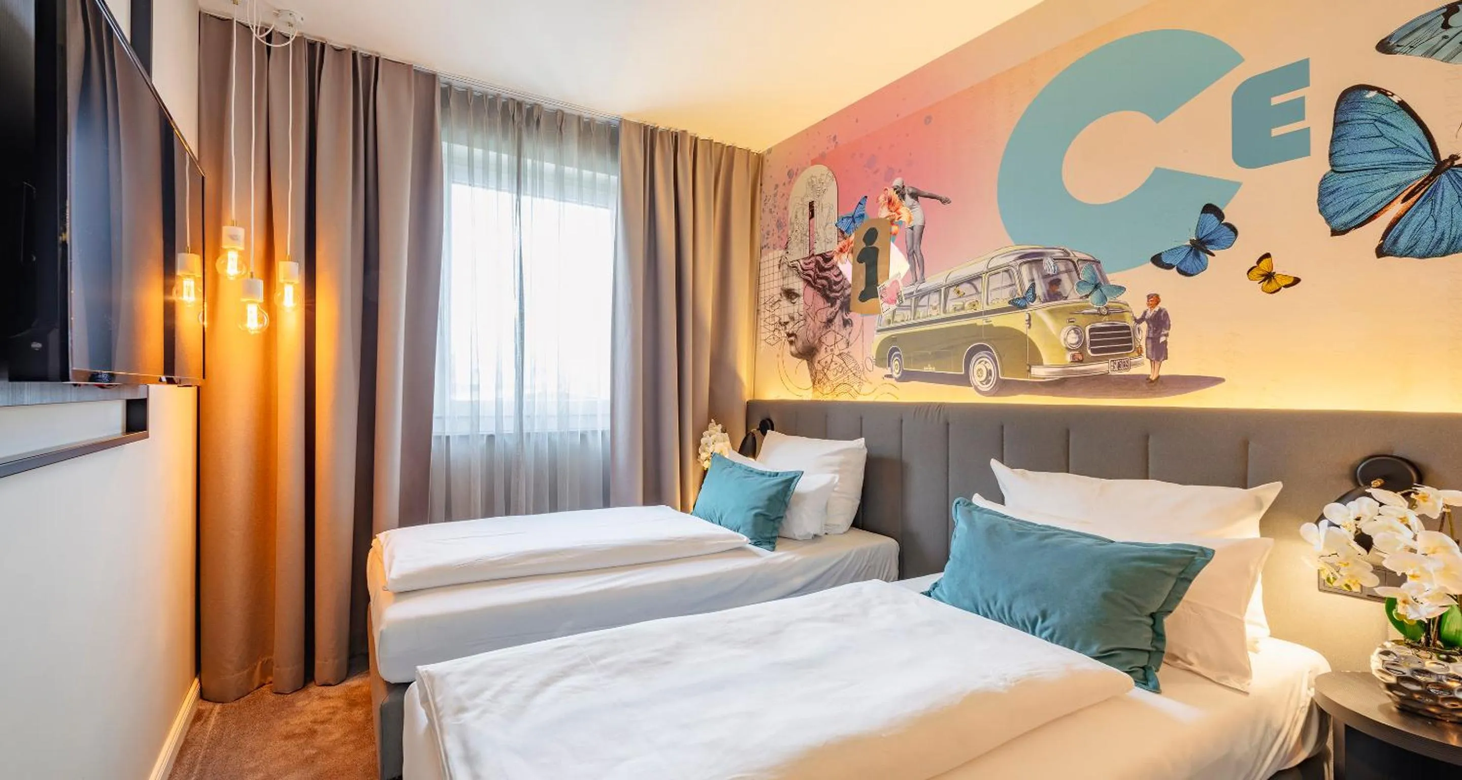 Bed in PLAZA INN Ulm