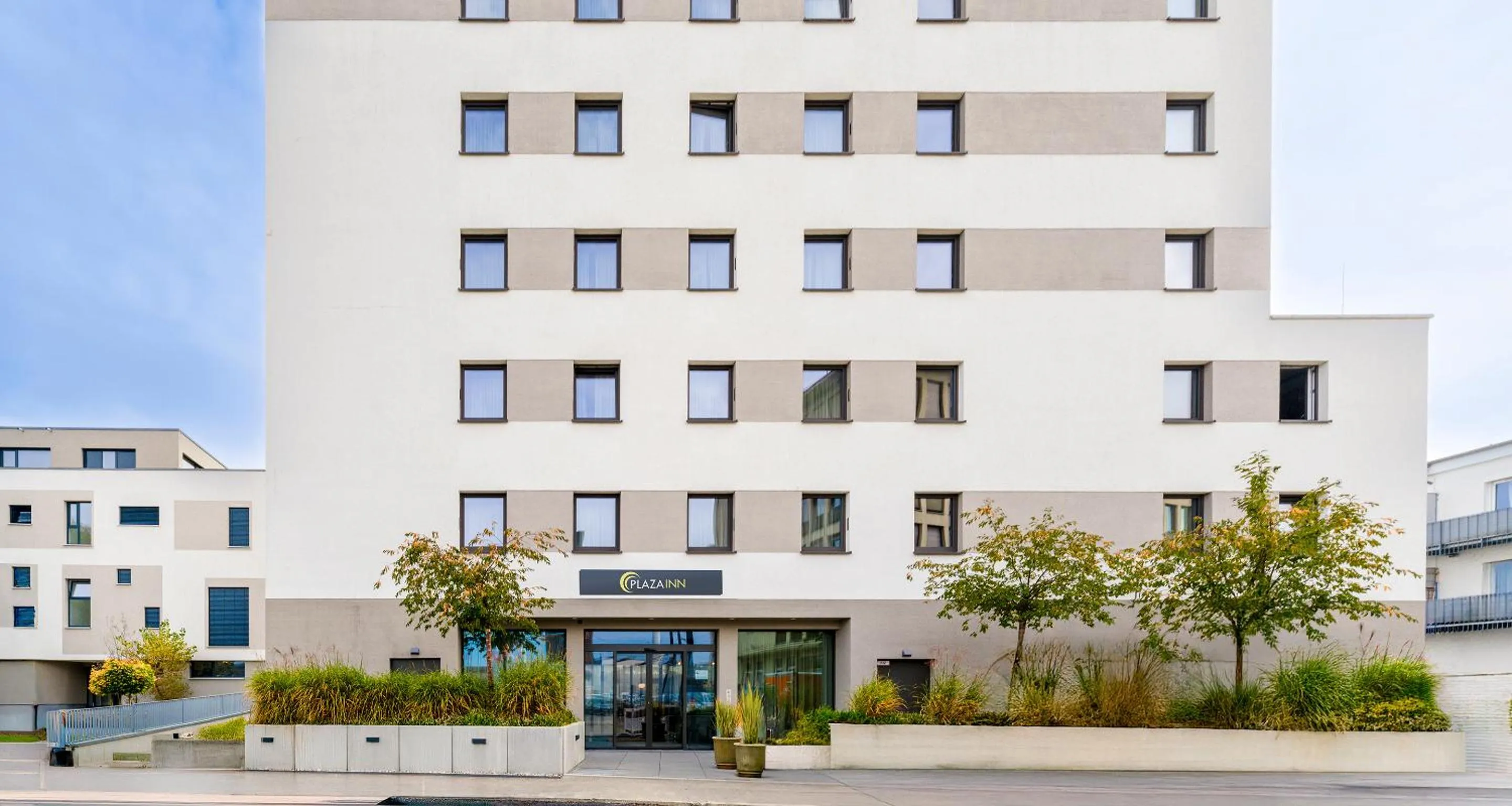 Property building in PLAZA INN Ulm