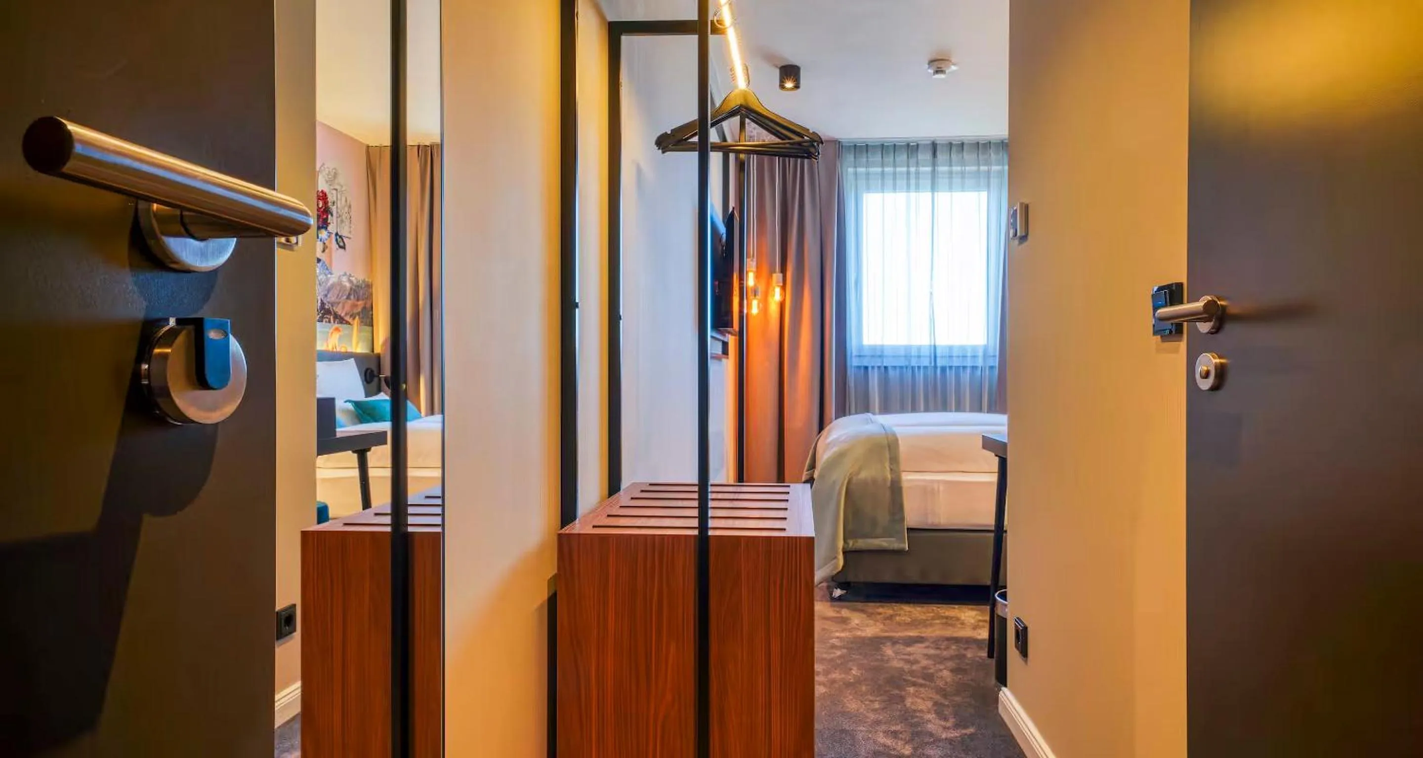 Photo of the whole room, Bed in PLAZA INN Ulm