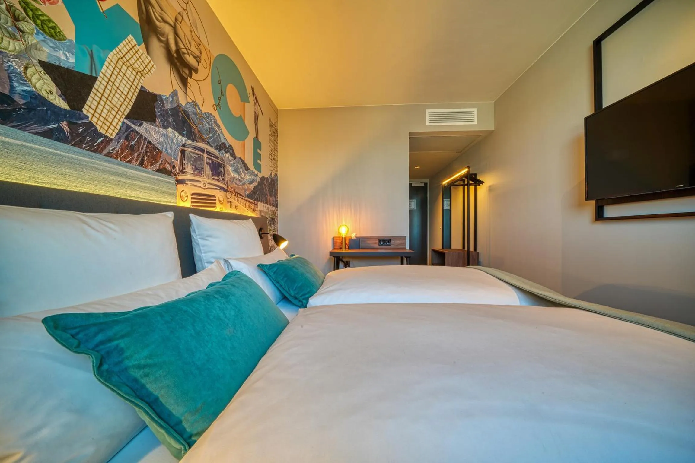 Standard King Room in PLAZA INN Ulm