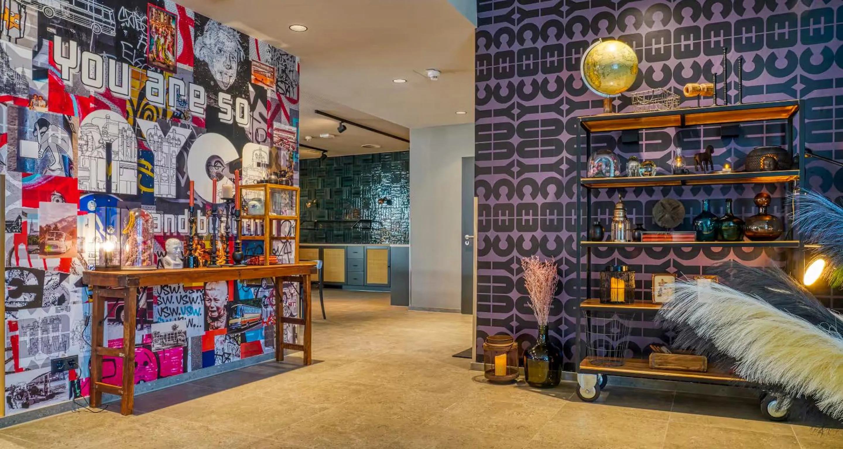 Lobby or reception in PLAZA INN Ulm