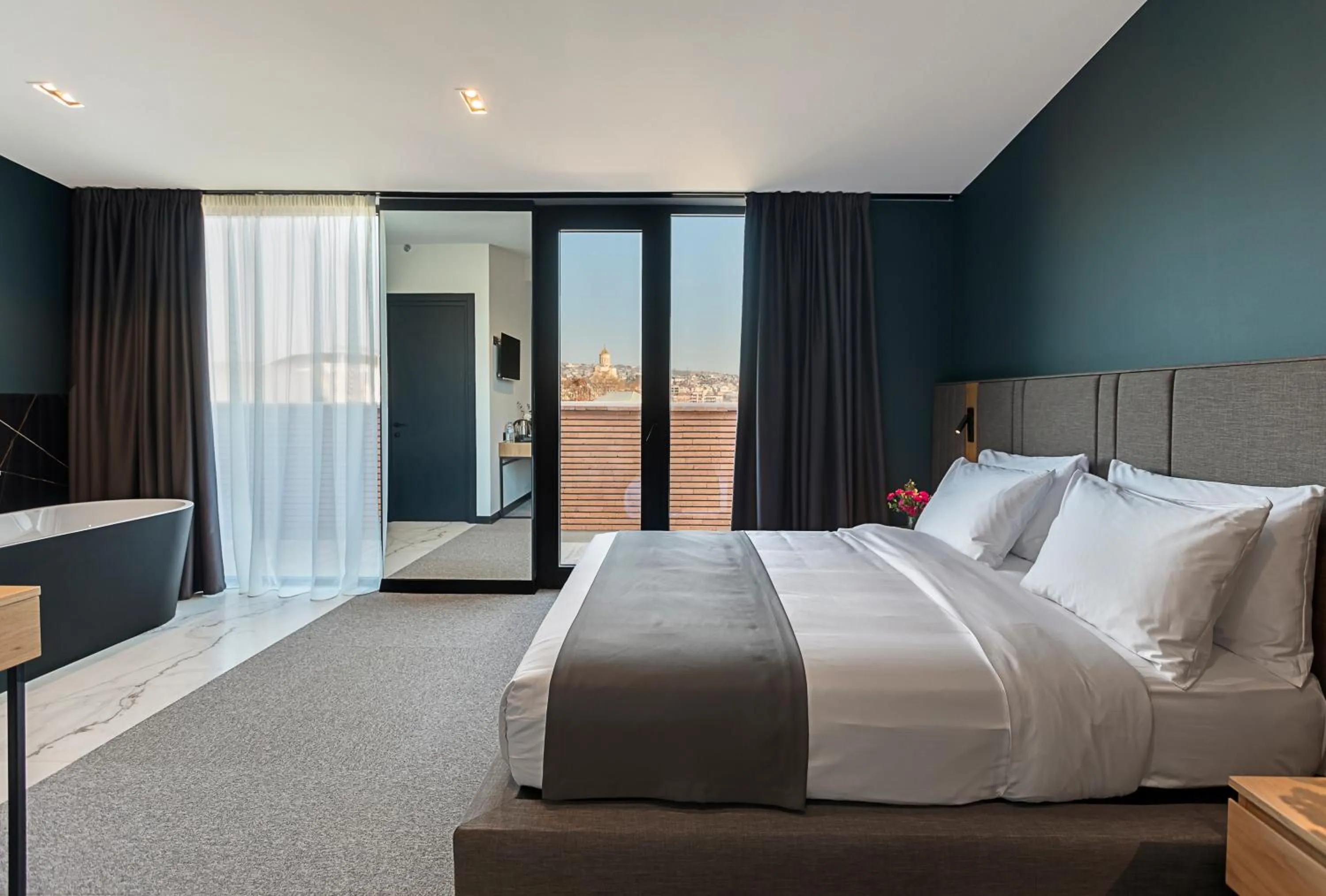 Photo of the whole room, Bed in Graf Hotel