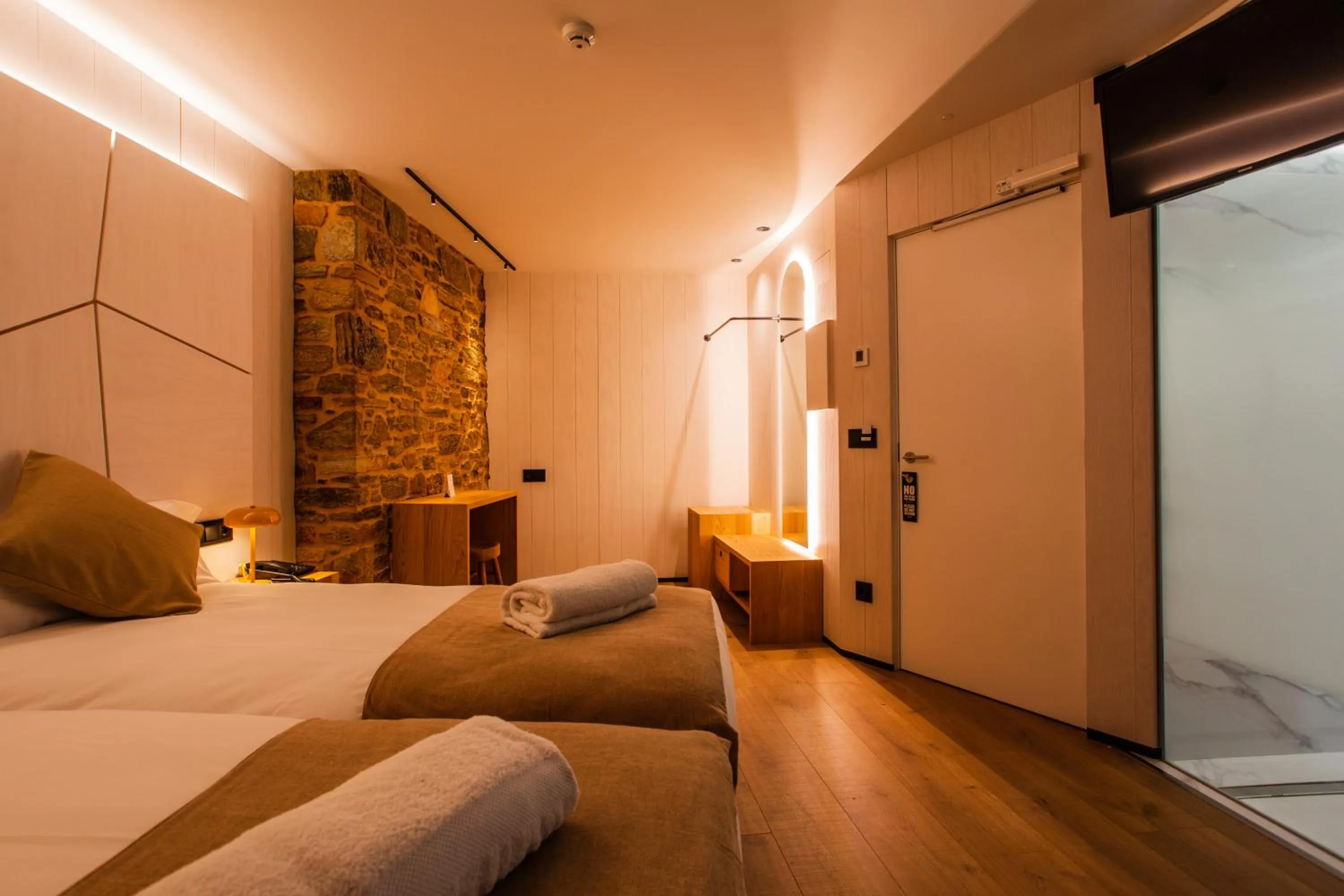 TV and multimedia, Bed in Hotel Plaza Obradoiro by Bossh! Hotels