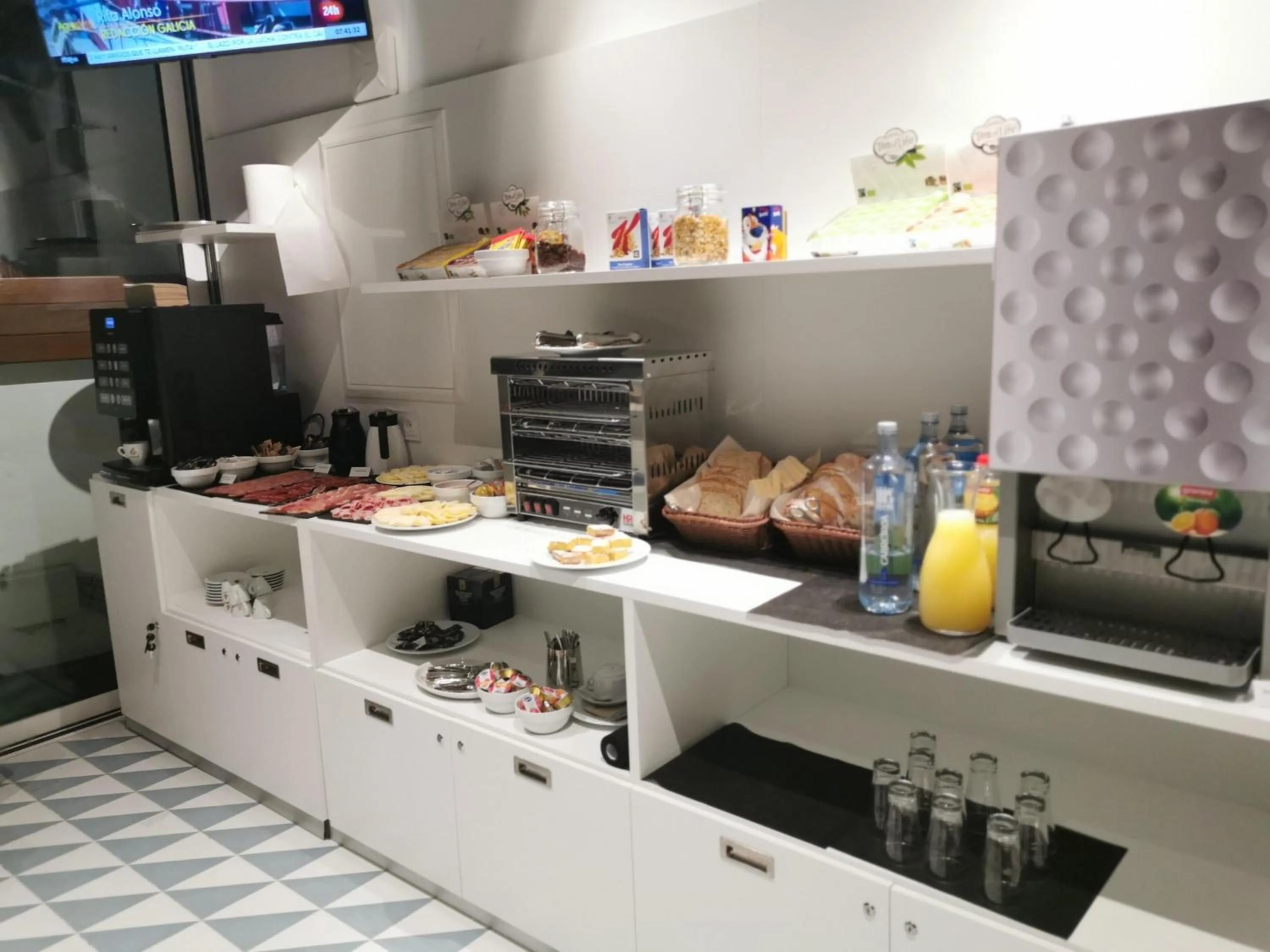 Breakfast in Hotel Plaza Obradoiro by Bossh! Hotels