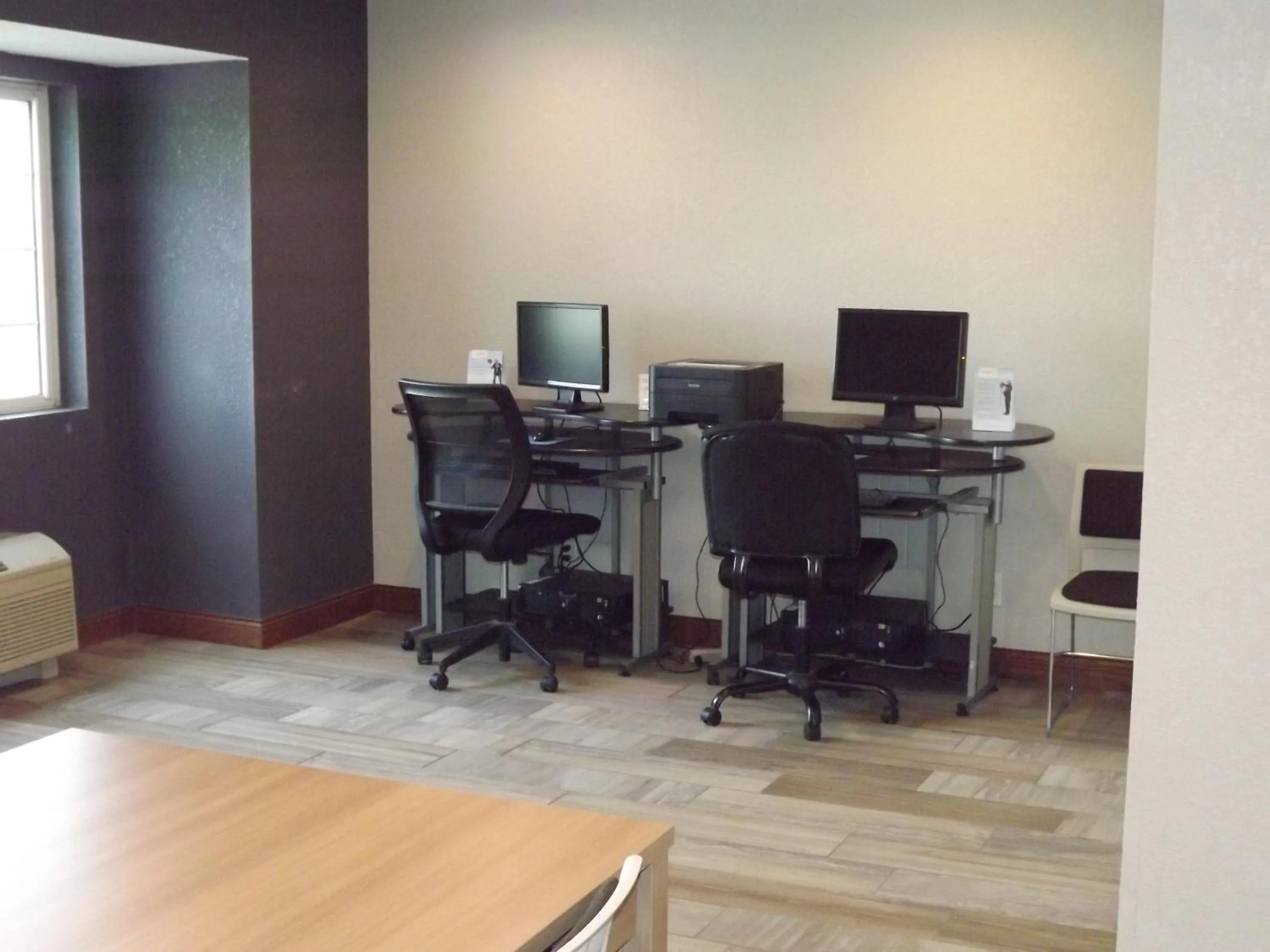 Lobby or reception in MICROTEL Inn and Suites - Ames