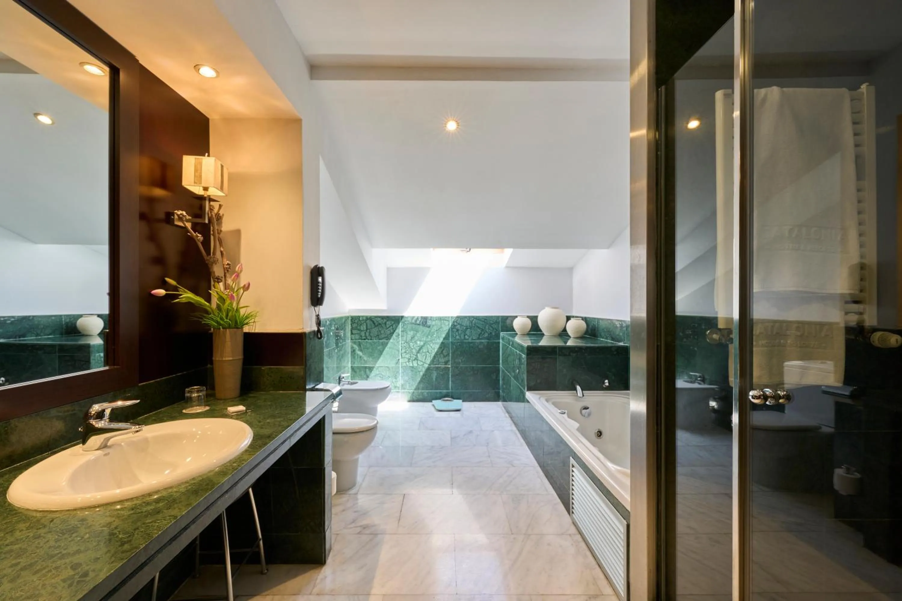 Bathroom in Catalonia El Pilar