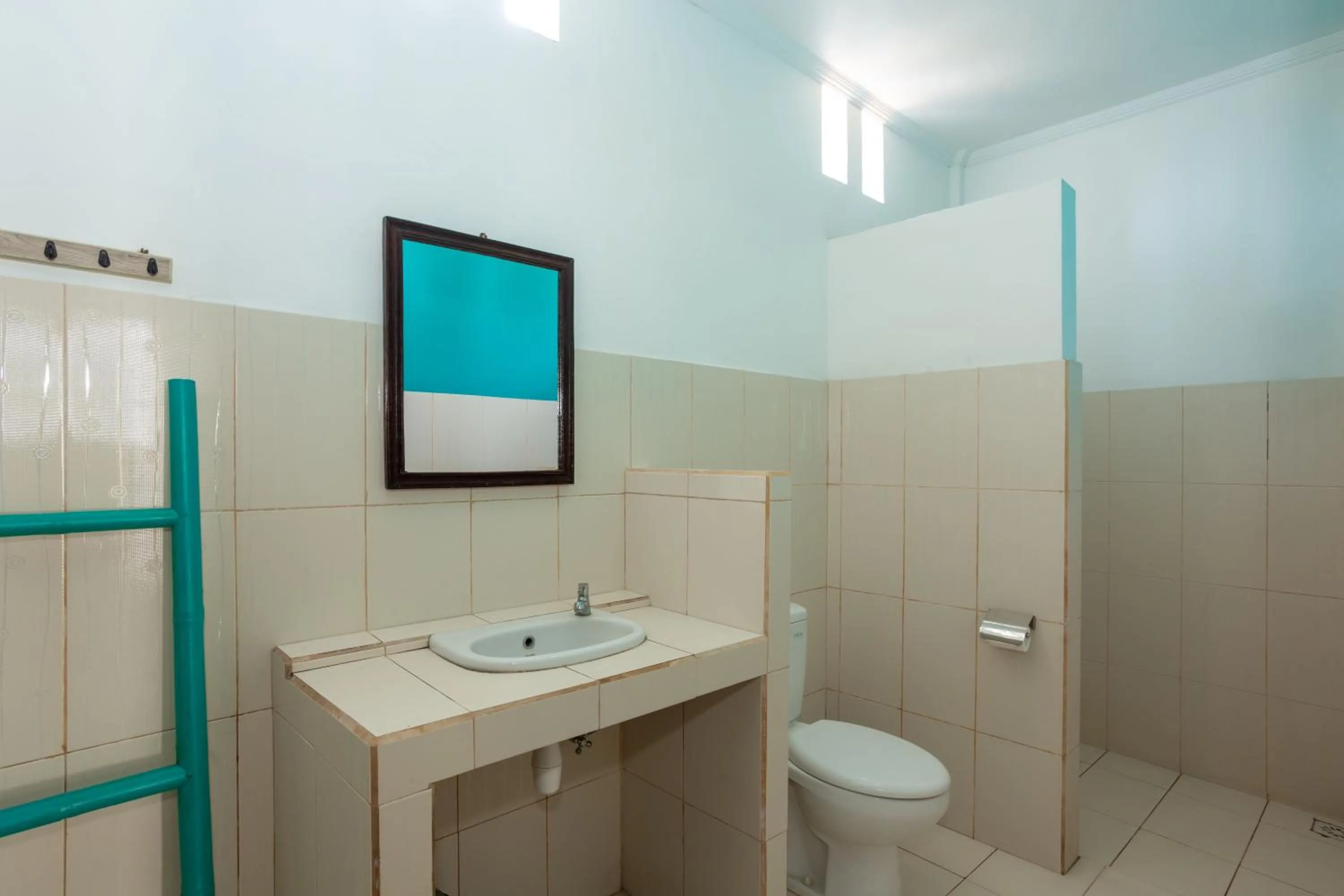 Toilet in Kidi's Lodge Gilitrawangan