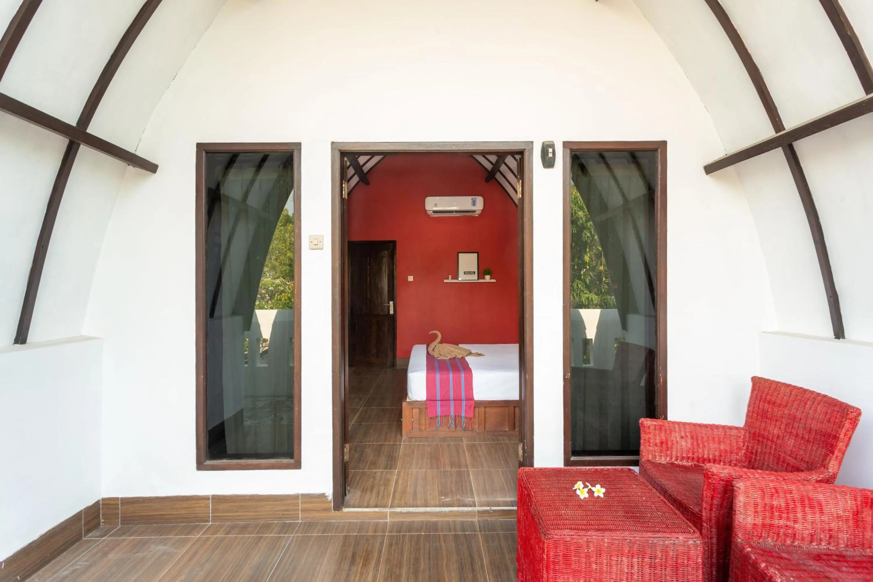 Facade/entrance in Kidi's Lodge Gilitrawangan