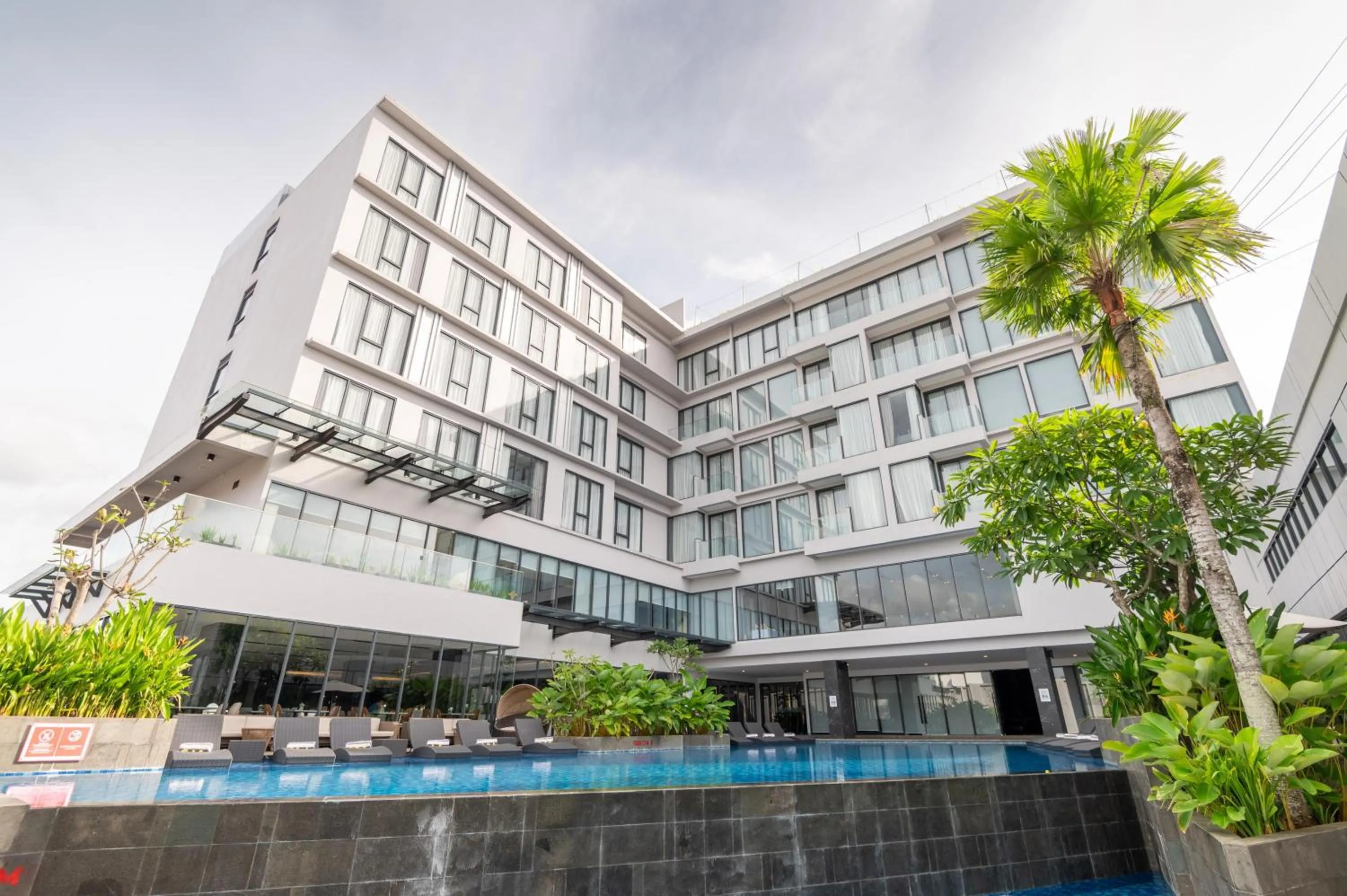 Swimming pool in Aston Sorong Hotel & Conference Center