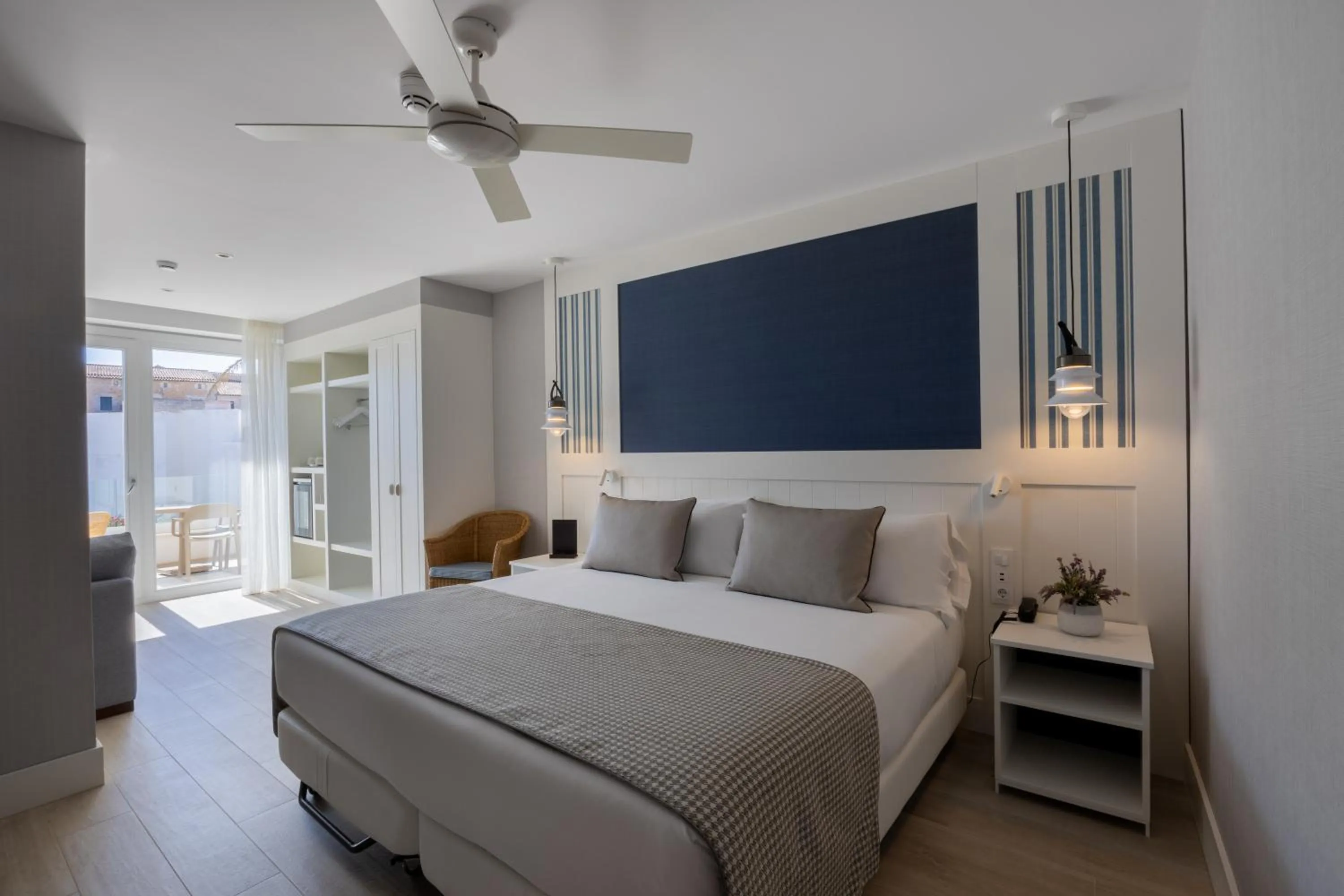 Bed in Catalonia Mirador des Port