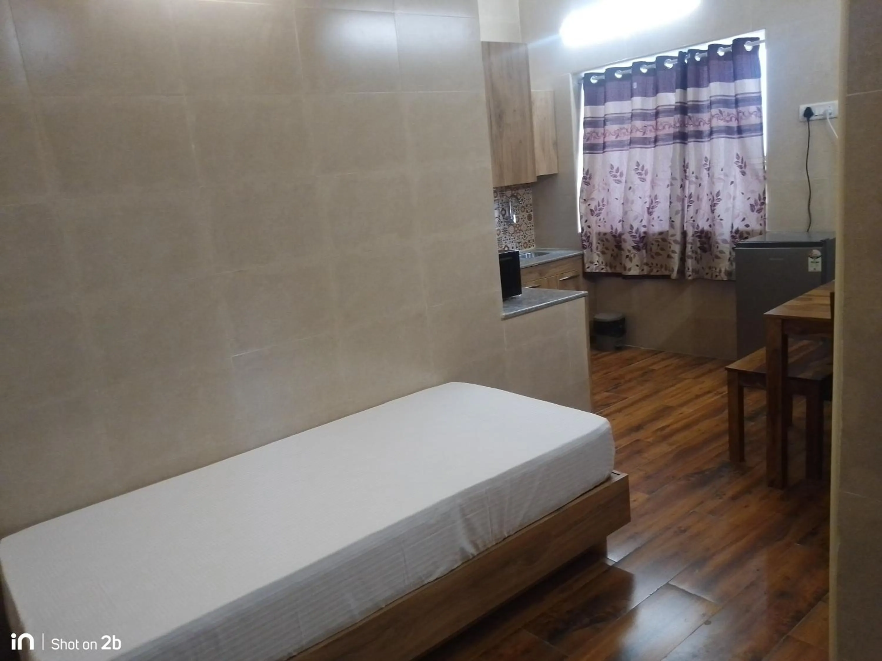 Property building, Bed in Season 4 Residences - 1BHK furnished apartments (near Apollo Proton, Tidal park)