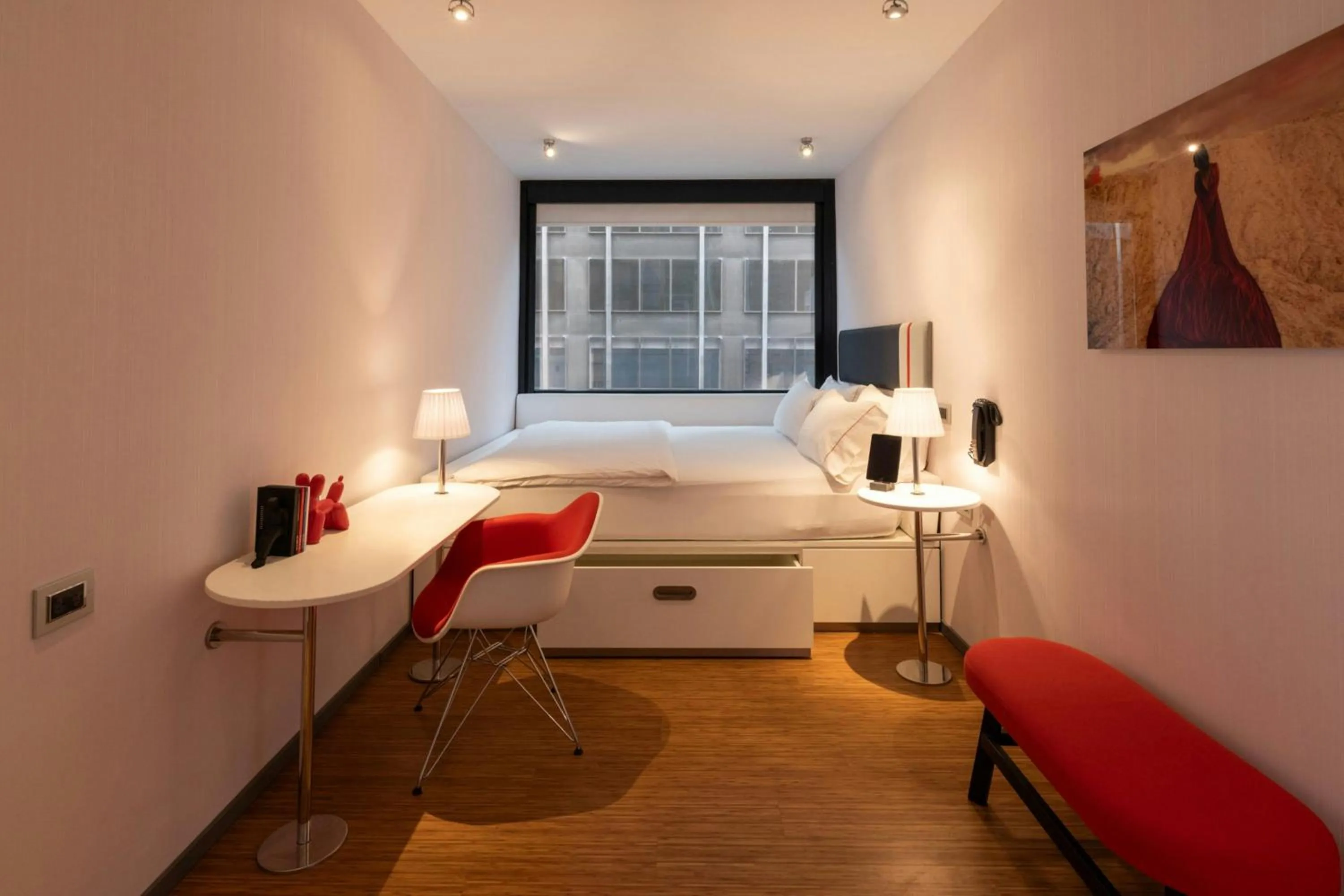 Bedroom, Bed in citizenM New York Times Square
