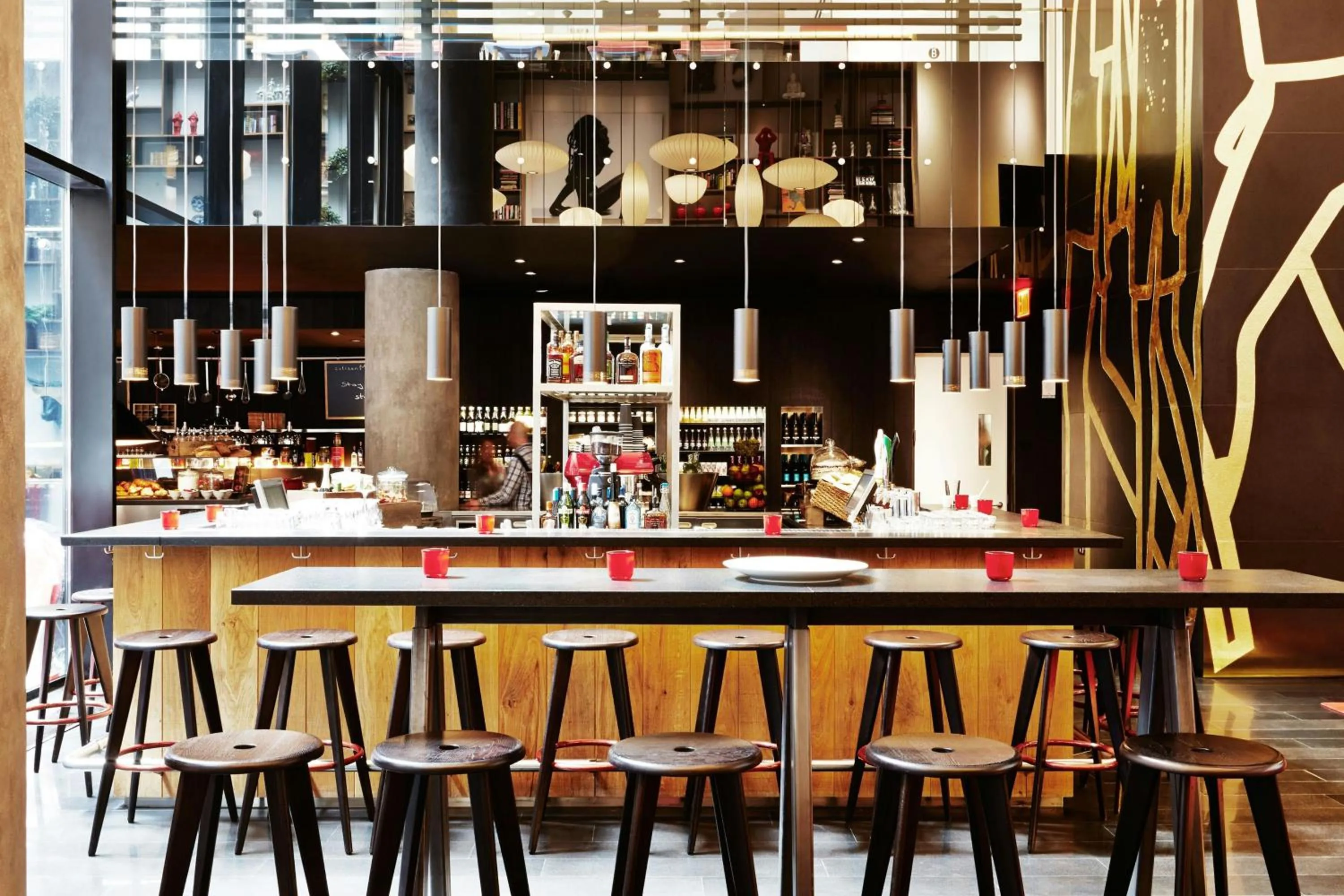 Restaurant/places to eat in citizenM New York Times Square