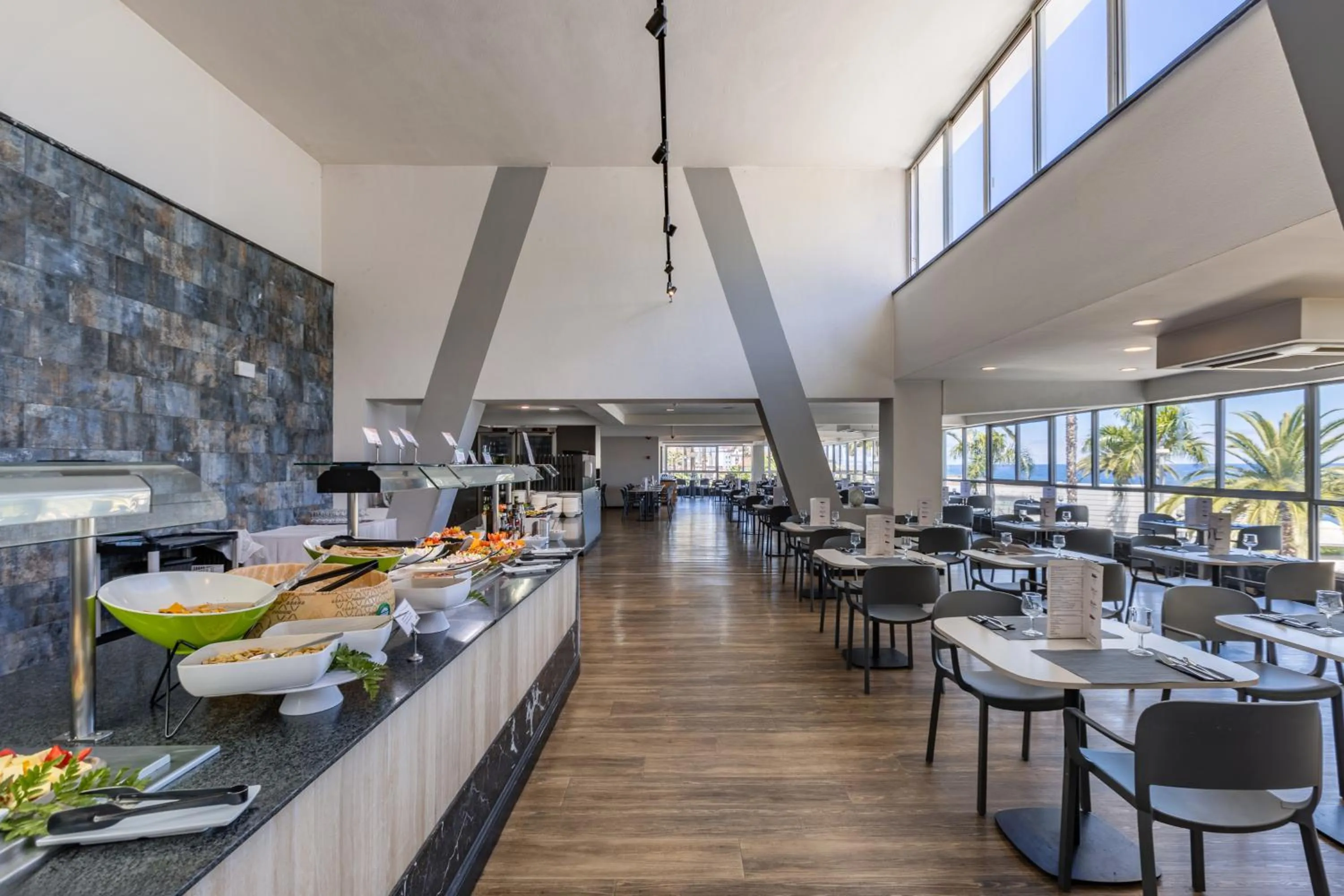 Buffet breakfast in Catalonia Las Vegas - Adults Only